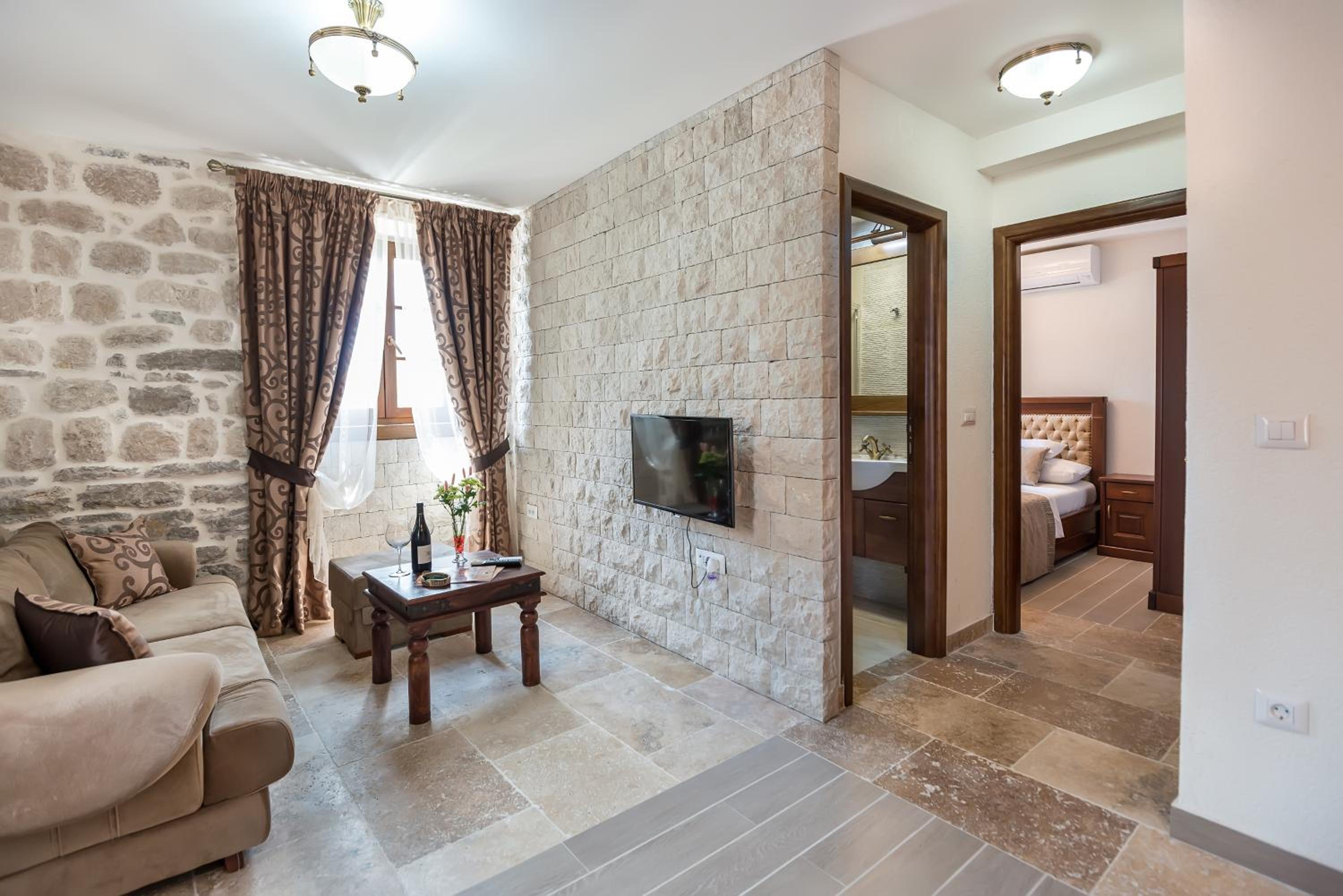 Premium Apartment with Sea View