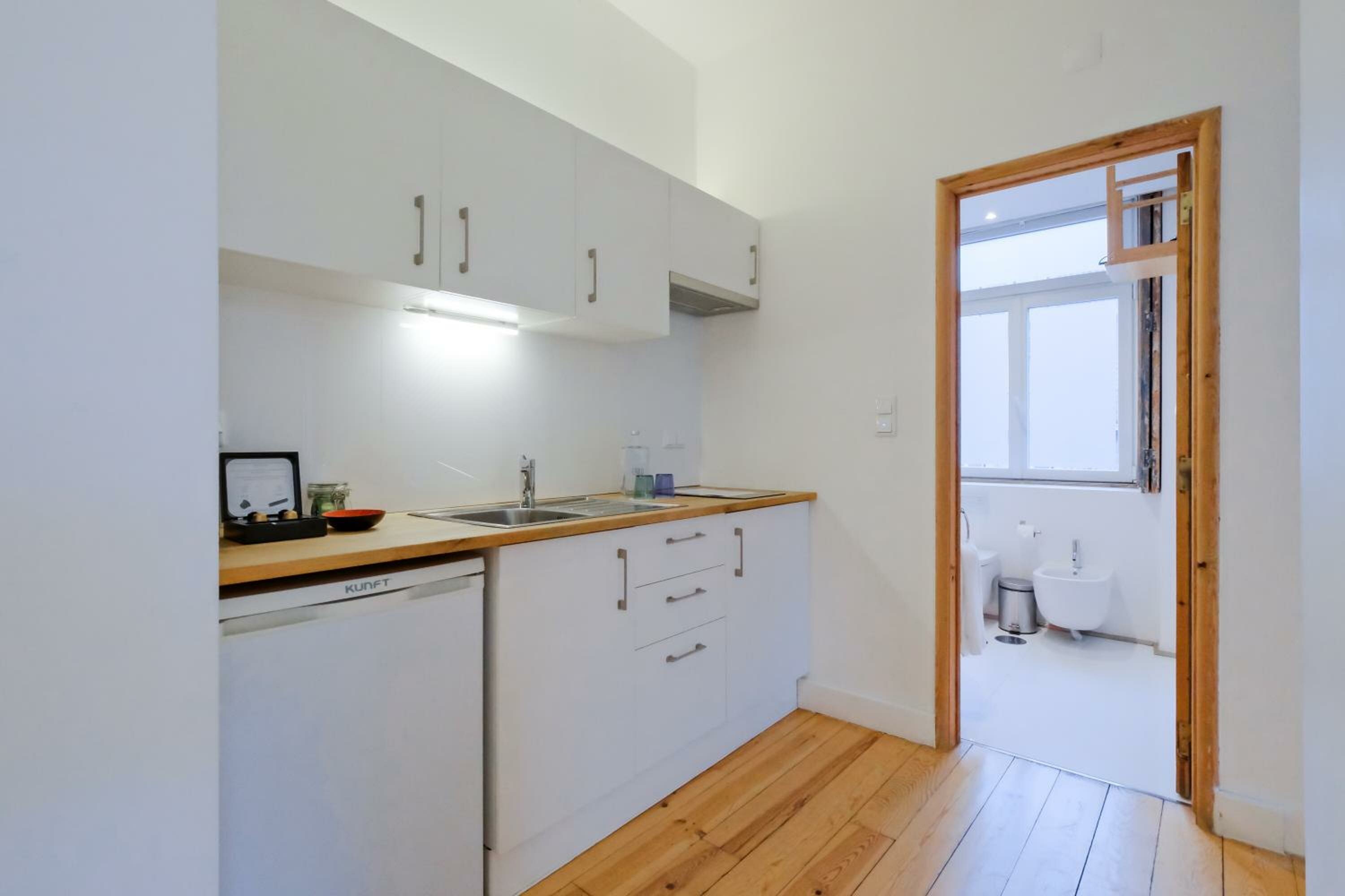 One-Bedroom Apartment with City View