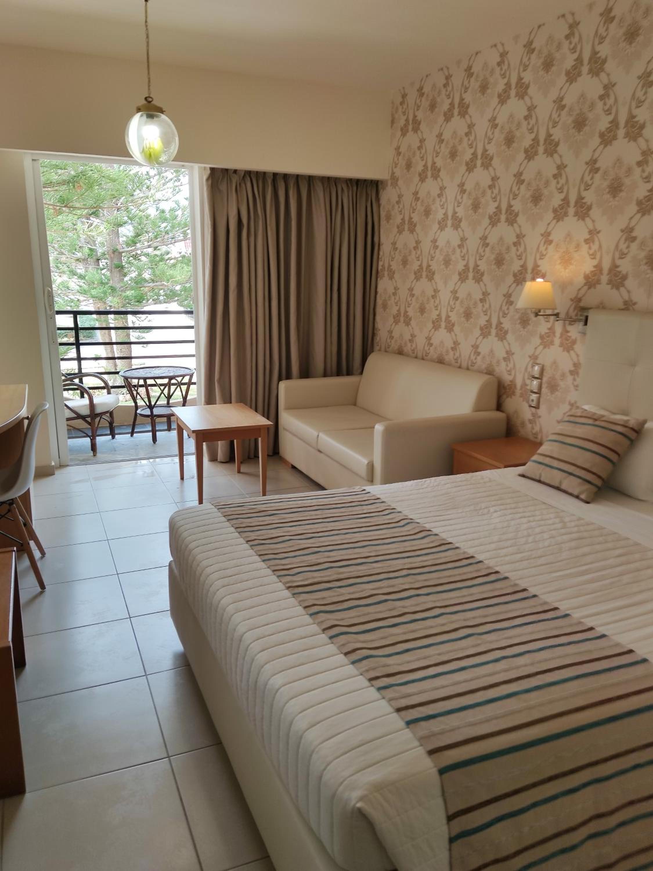 Double Room Garden View