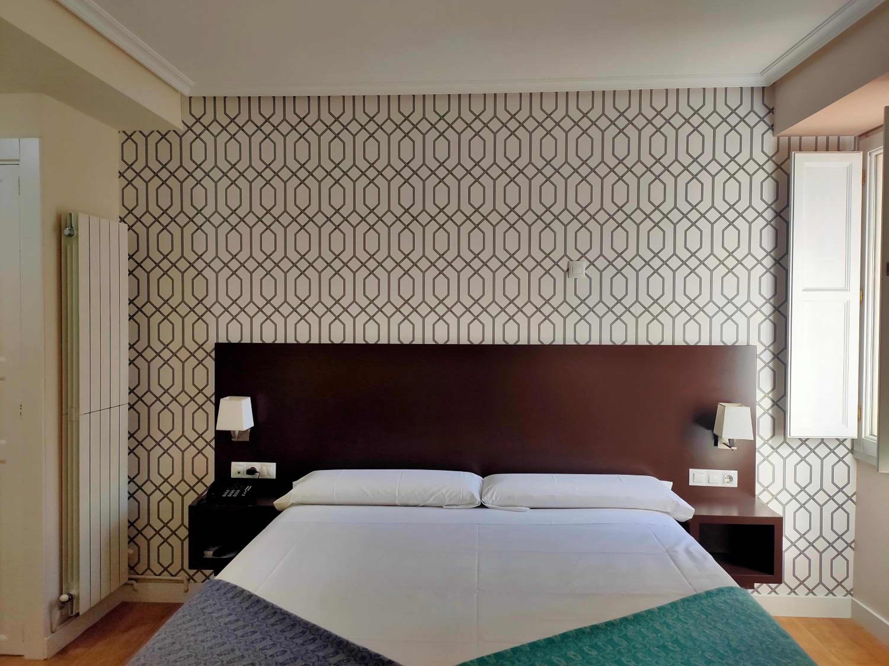 King Room with Garden View