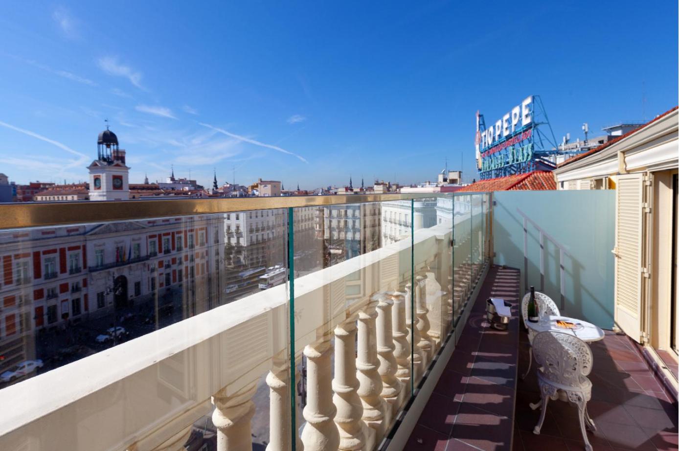 Premium Double Room with Terrace and Puerta del Sol Views