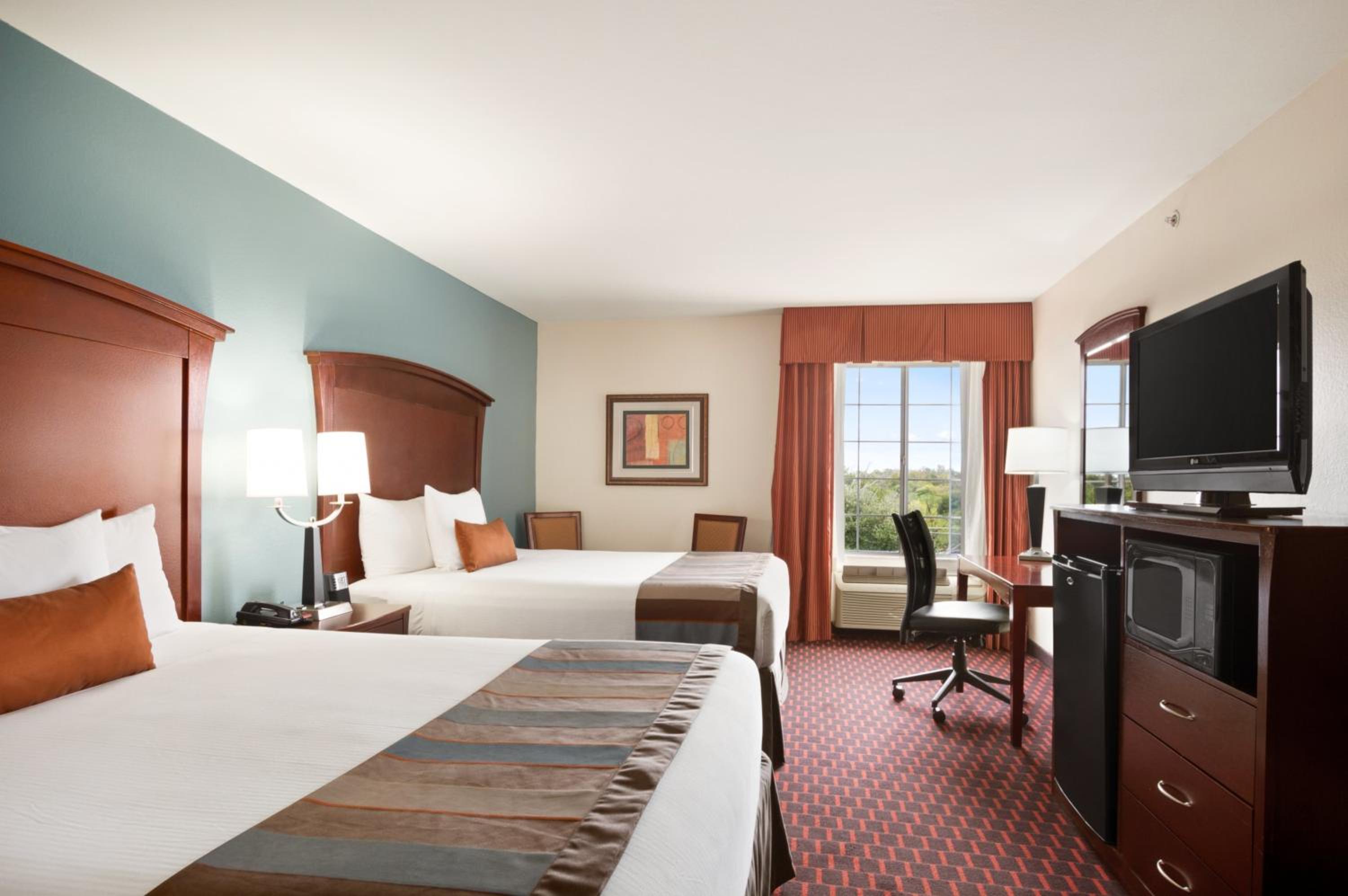 Queen Room with Two Queen Beds - Non-Smoking