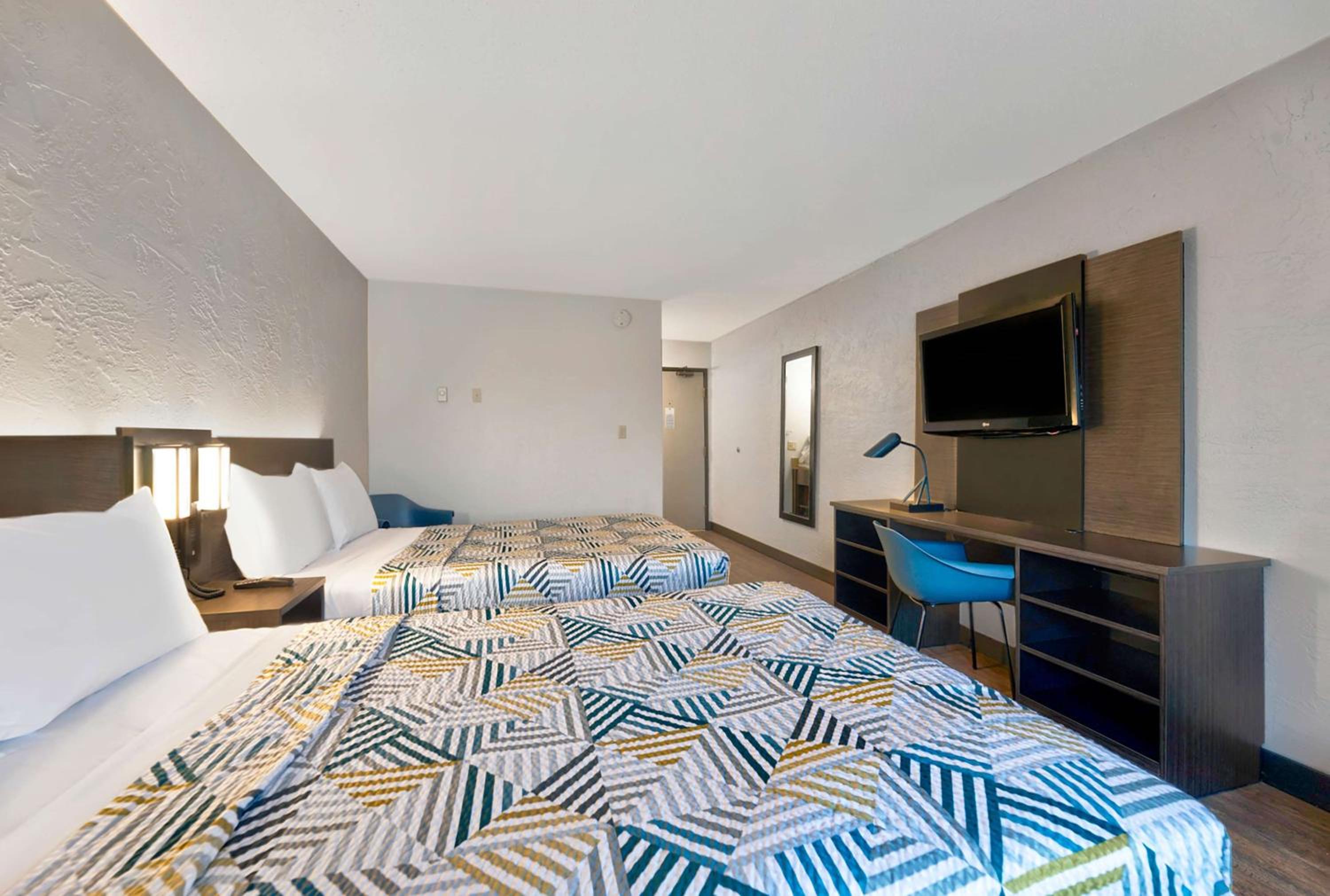Quadruple Room - Disability Access - Non-Smoking