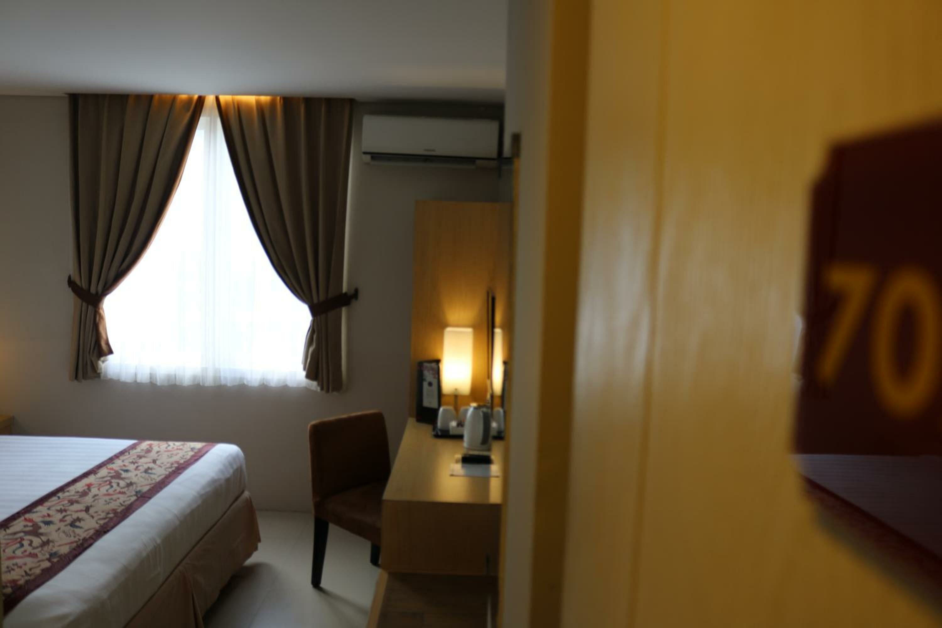 Business Room Breakfast