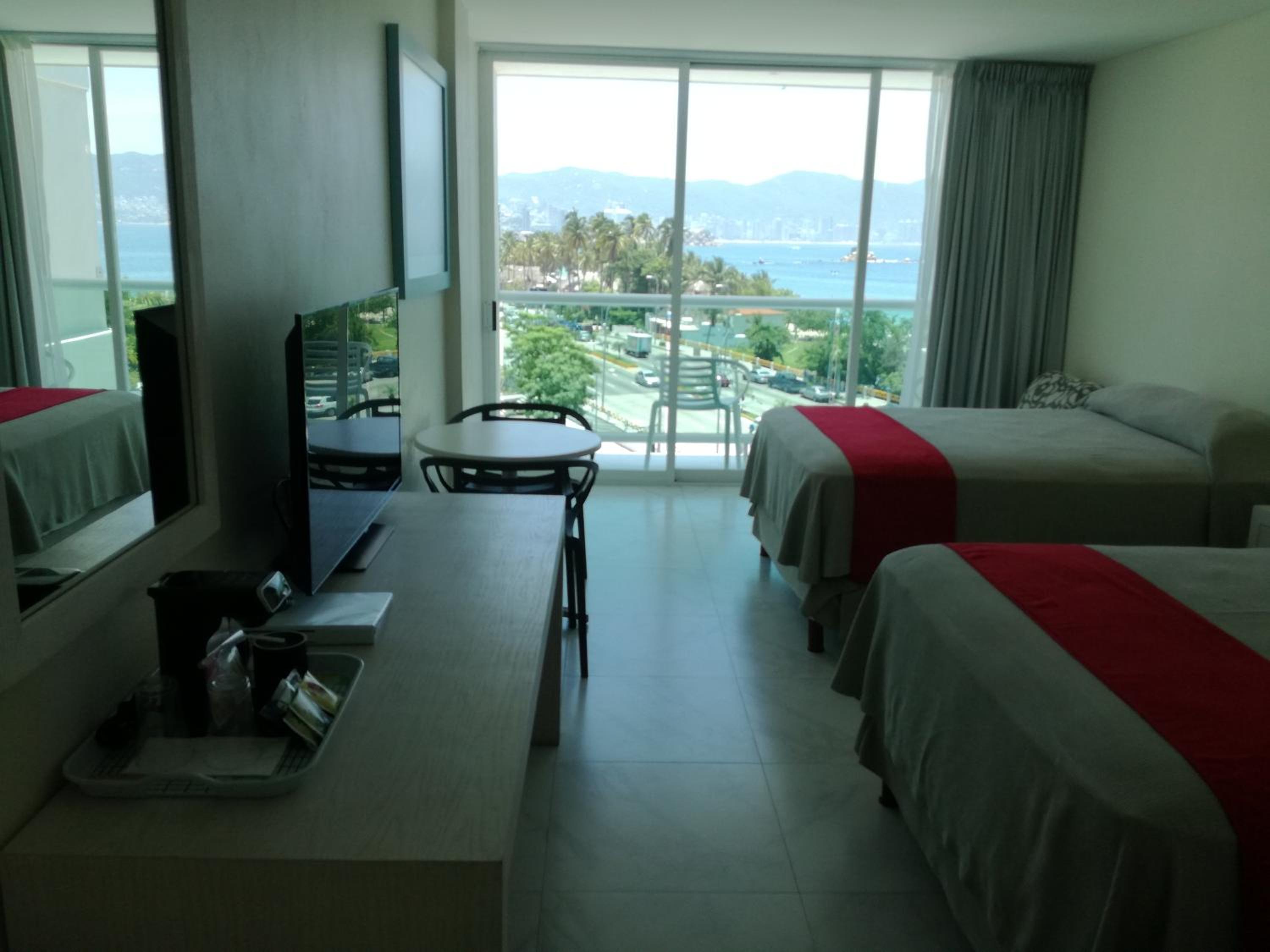 Deluxe Double Room with Two Double Beds - Balcony