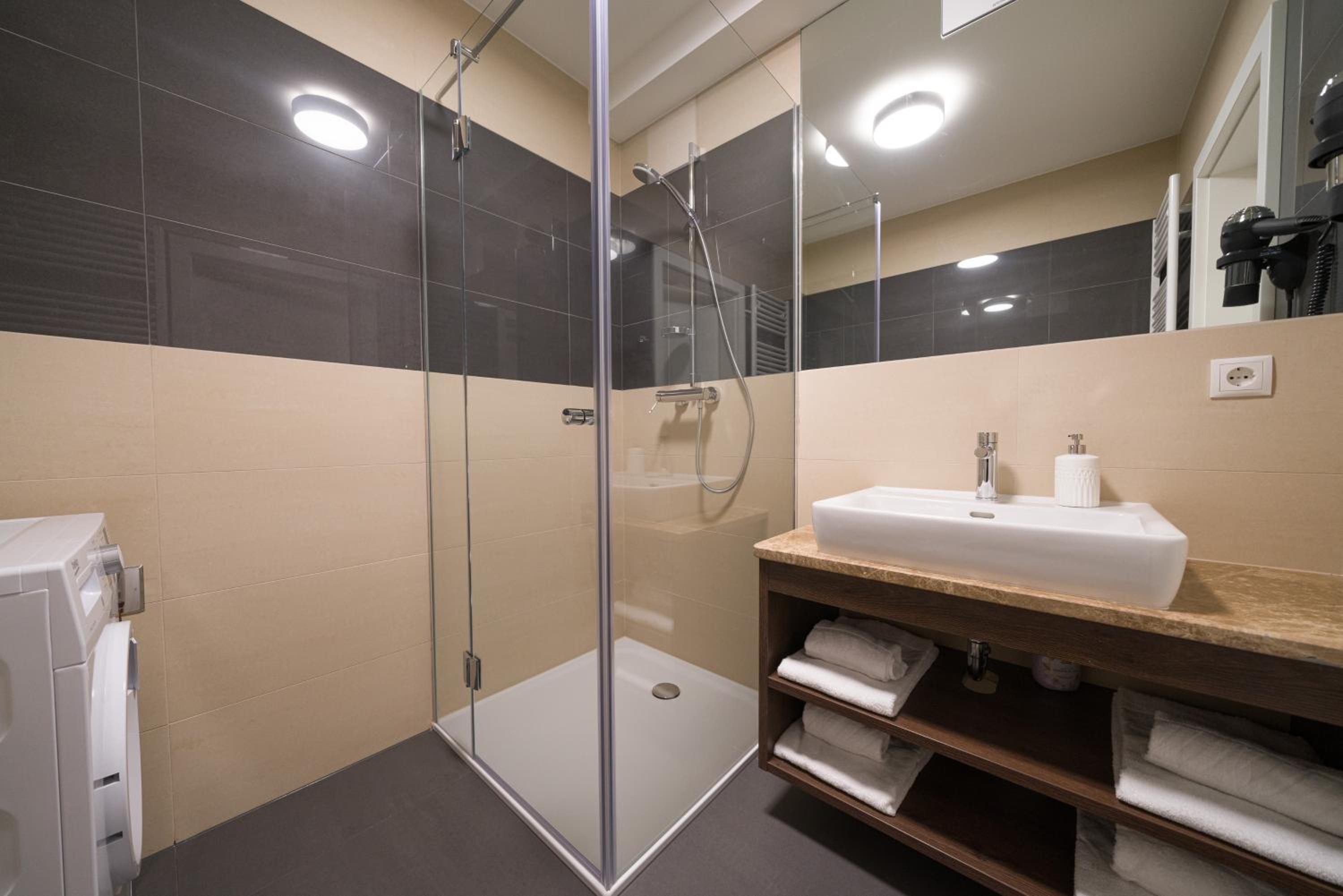 One-Bedroom Apartment with Balcony