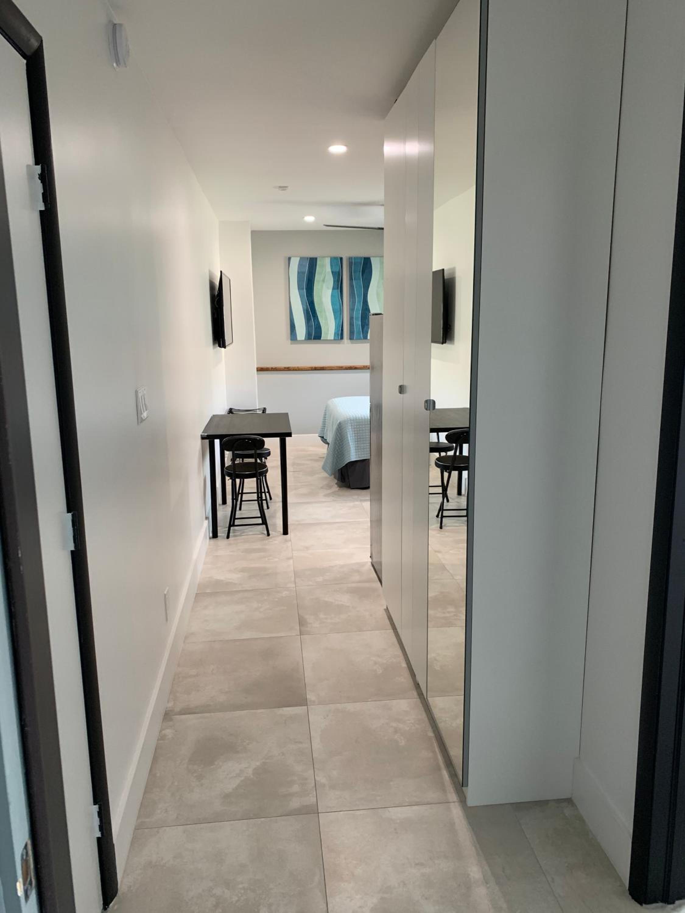 Studio Apartment