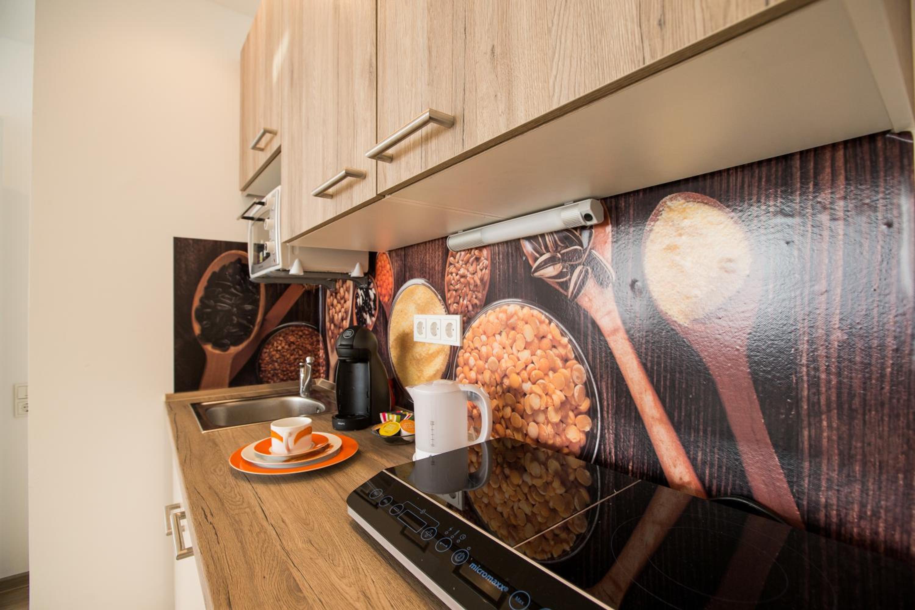 Superior One-Bedroom Apartment