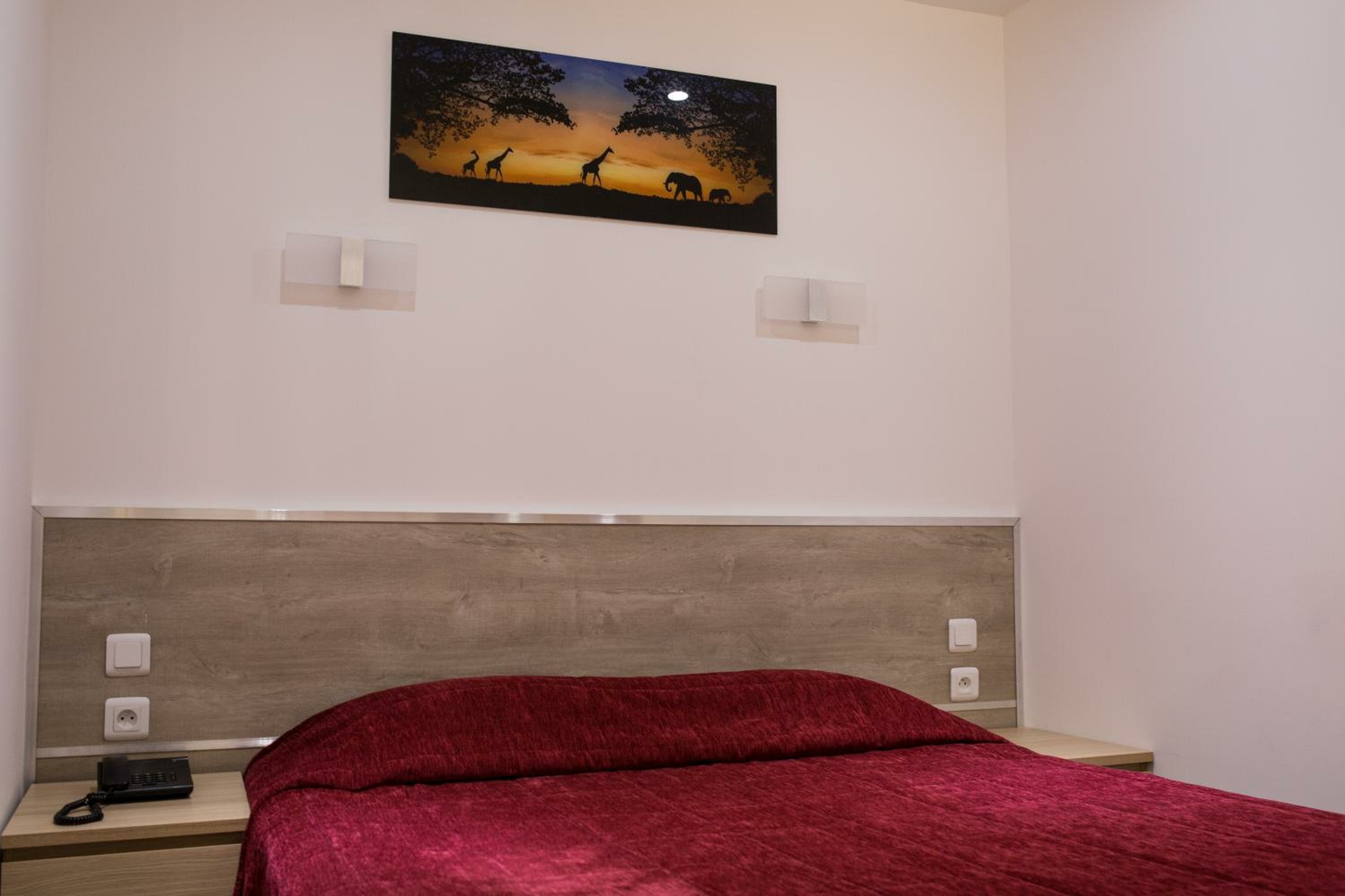 One Bed-Room Duplex Apartment with Terrace (5 Adults)