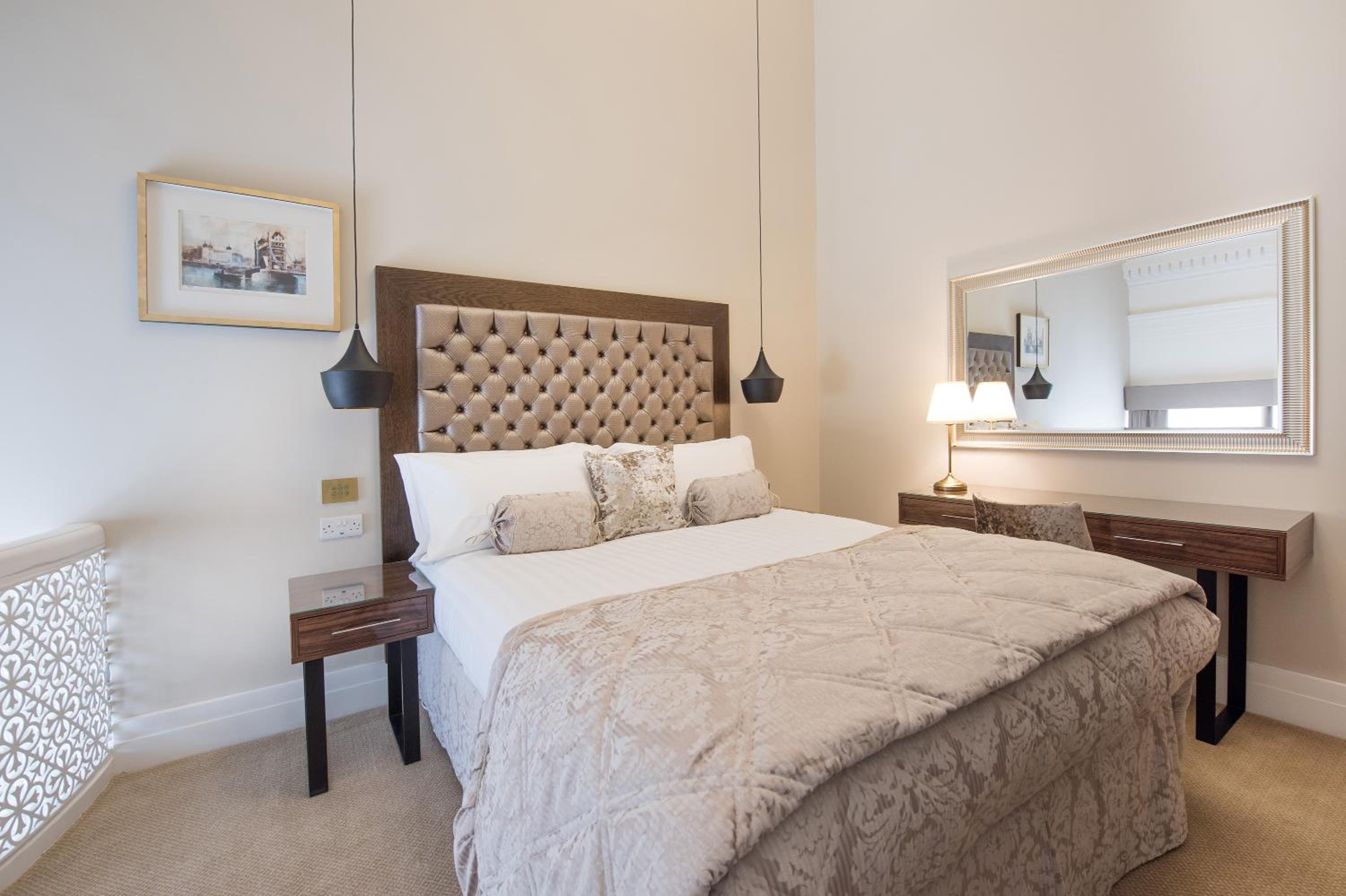 Lansbury Club Room
