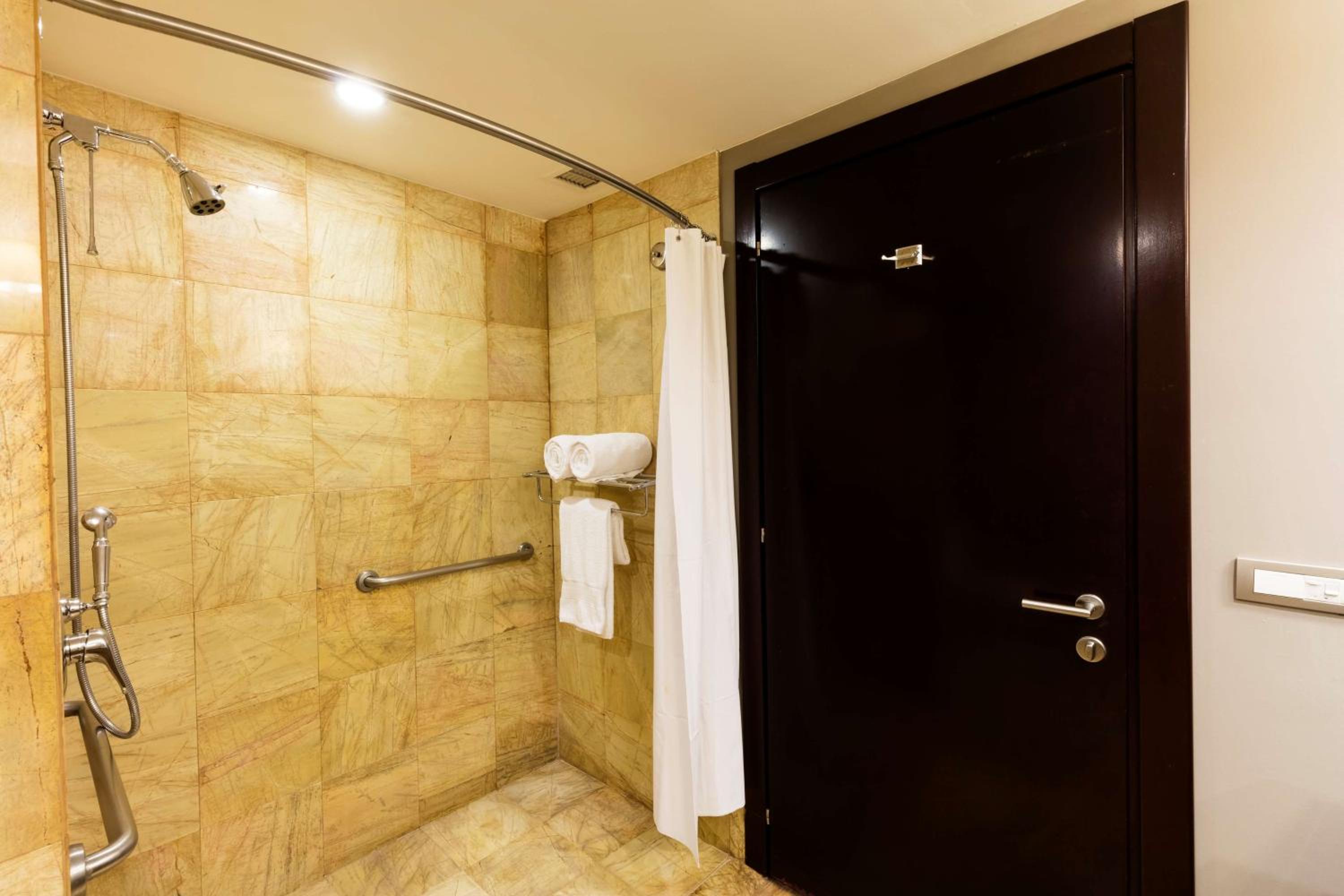 King Room - Disability Access