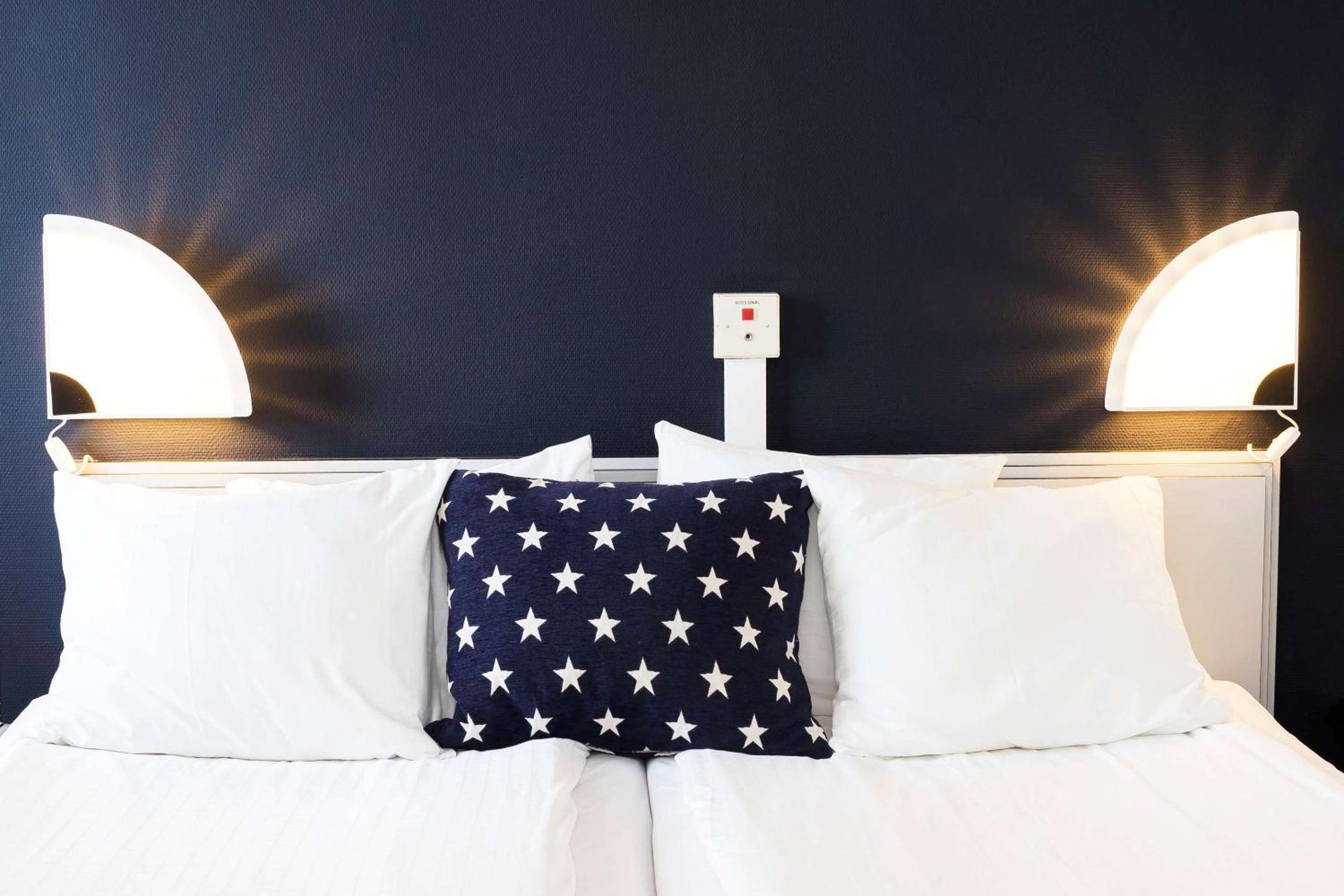 Standard Double Room with Double Bed - Non-Smoking