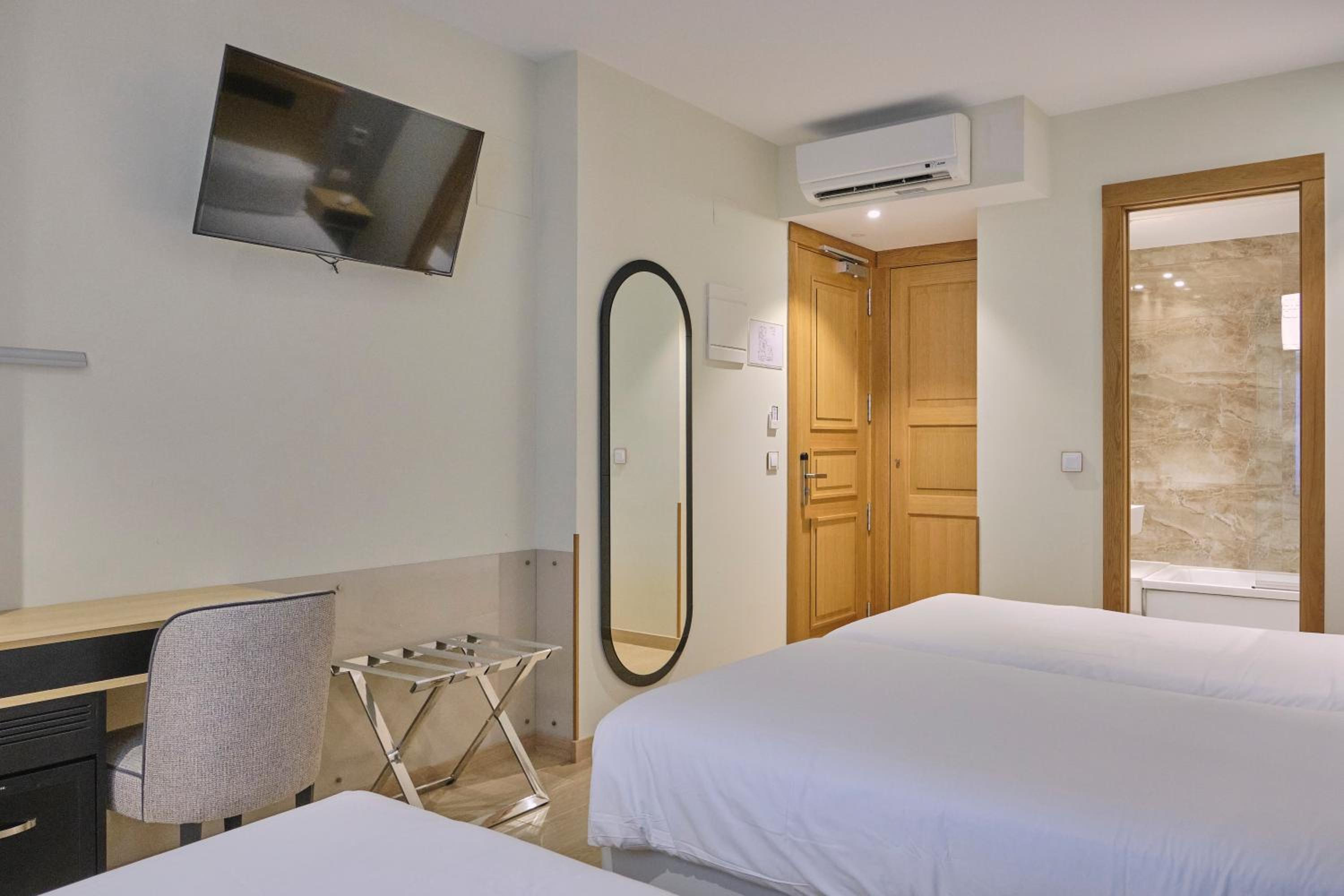 Double Room with Extra Bed