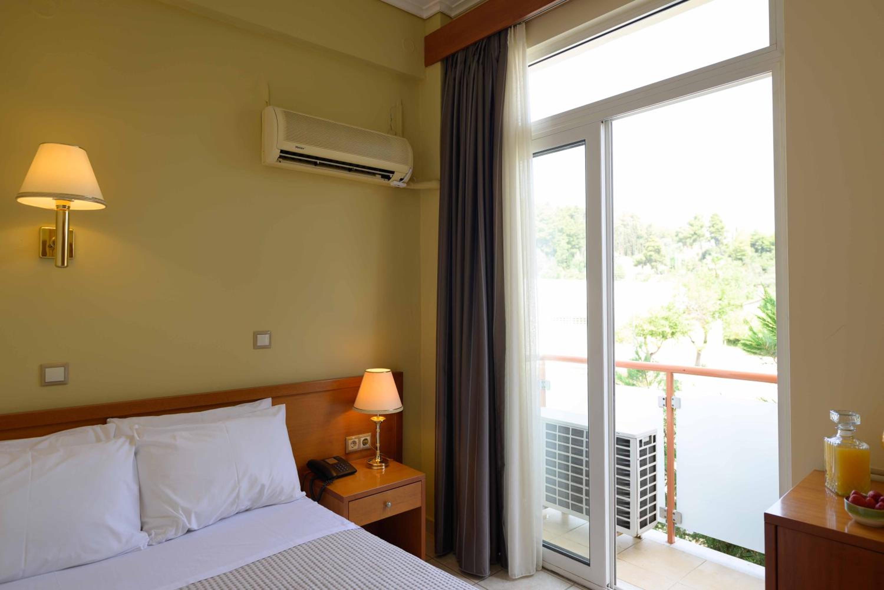 Double Room with Pool View