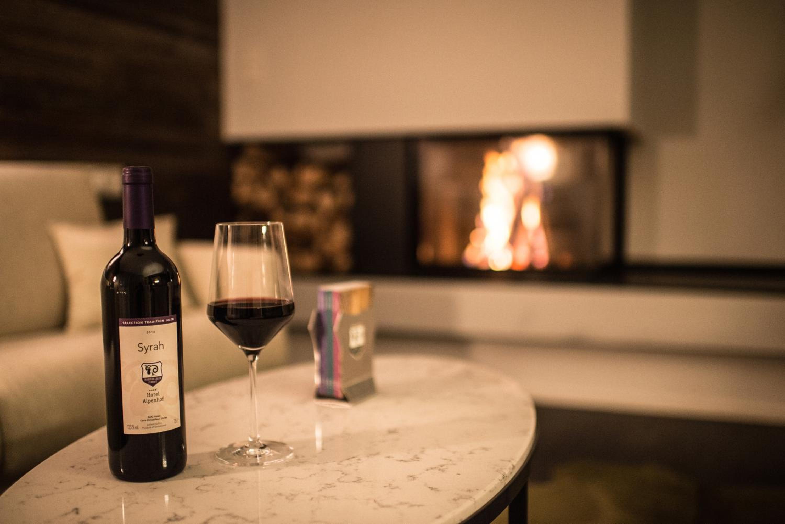 Penthouse Deluxe Suite with Matterhorn view