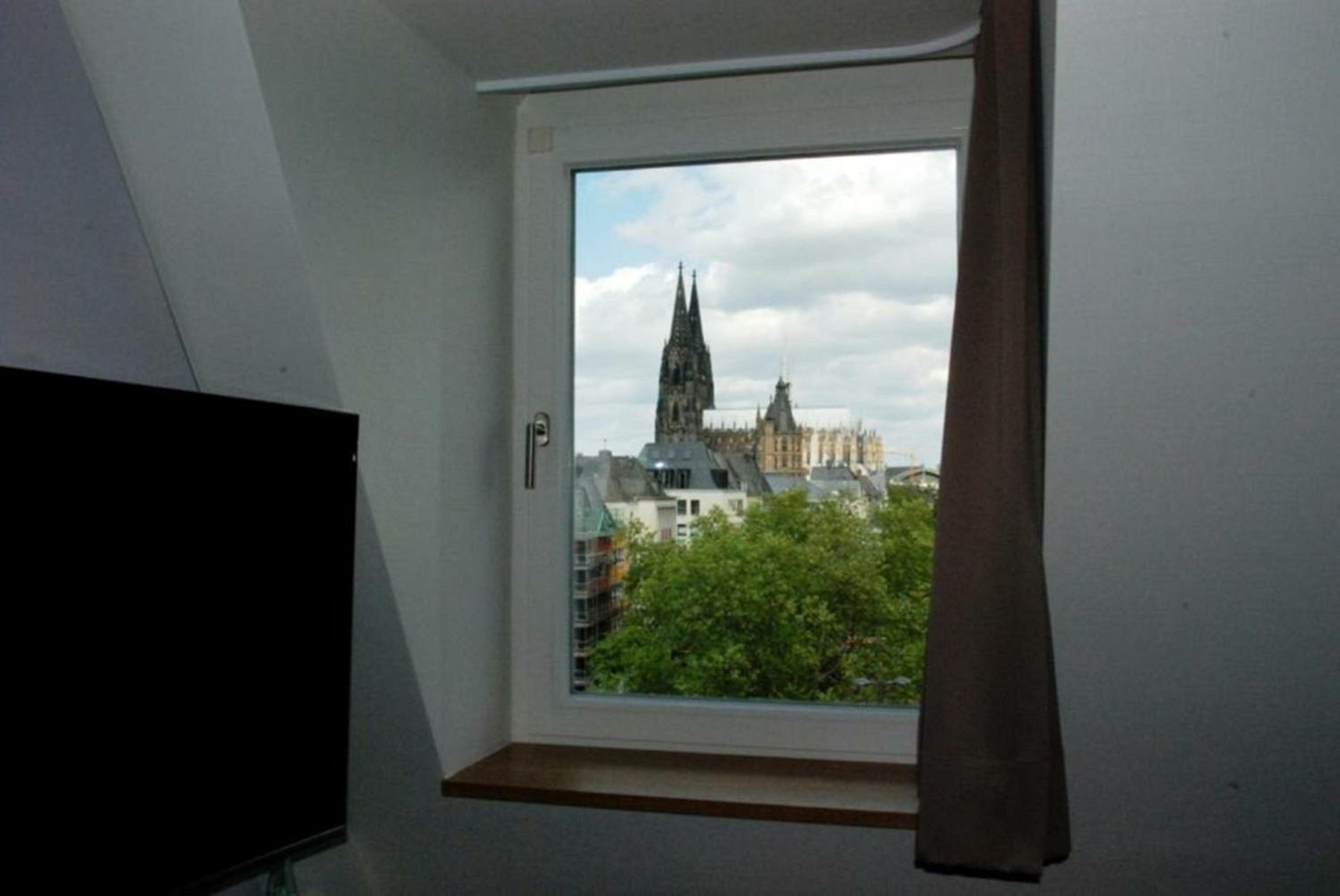 Junior Suite with Dome View