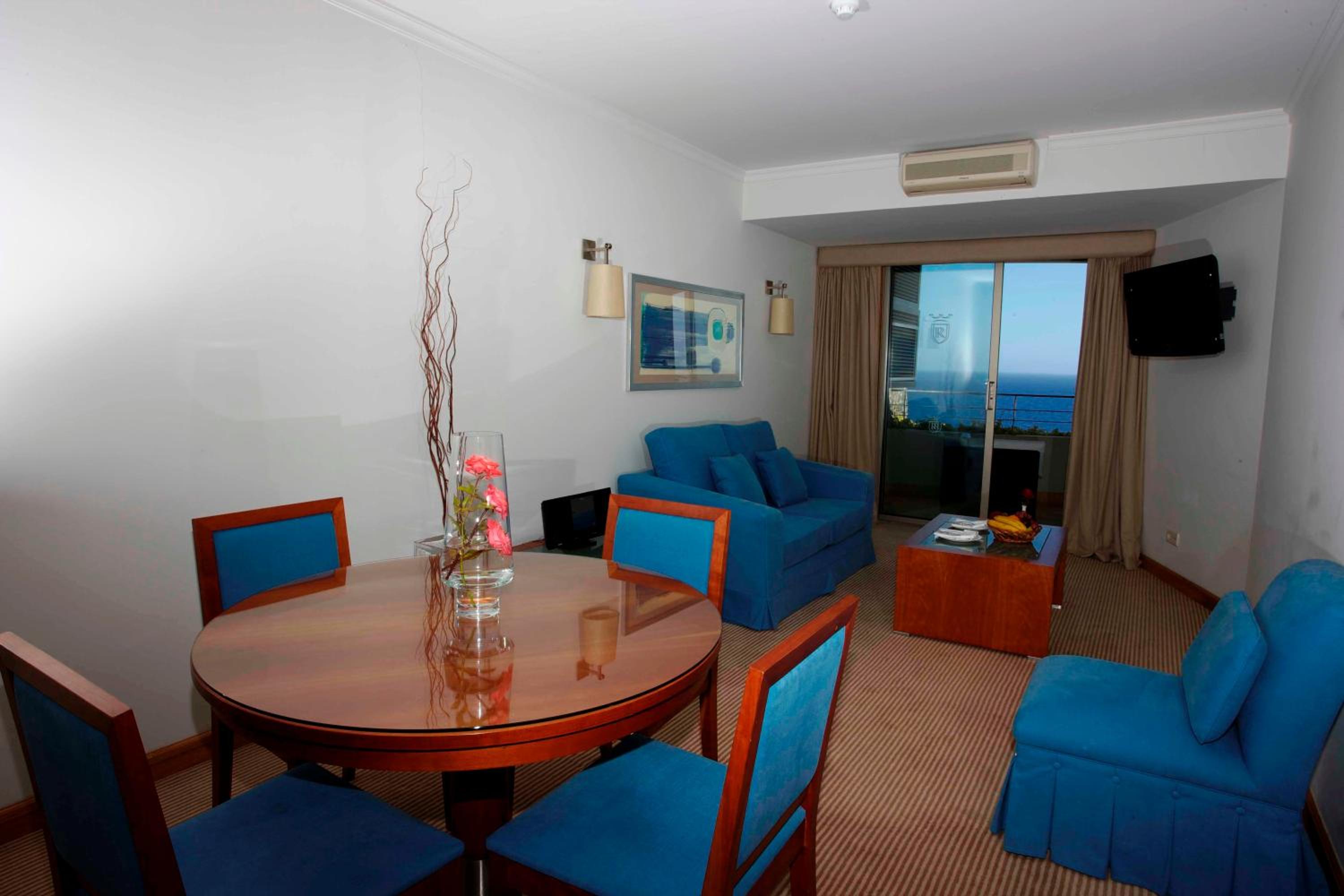 Suite with Sea View