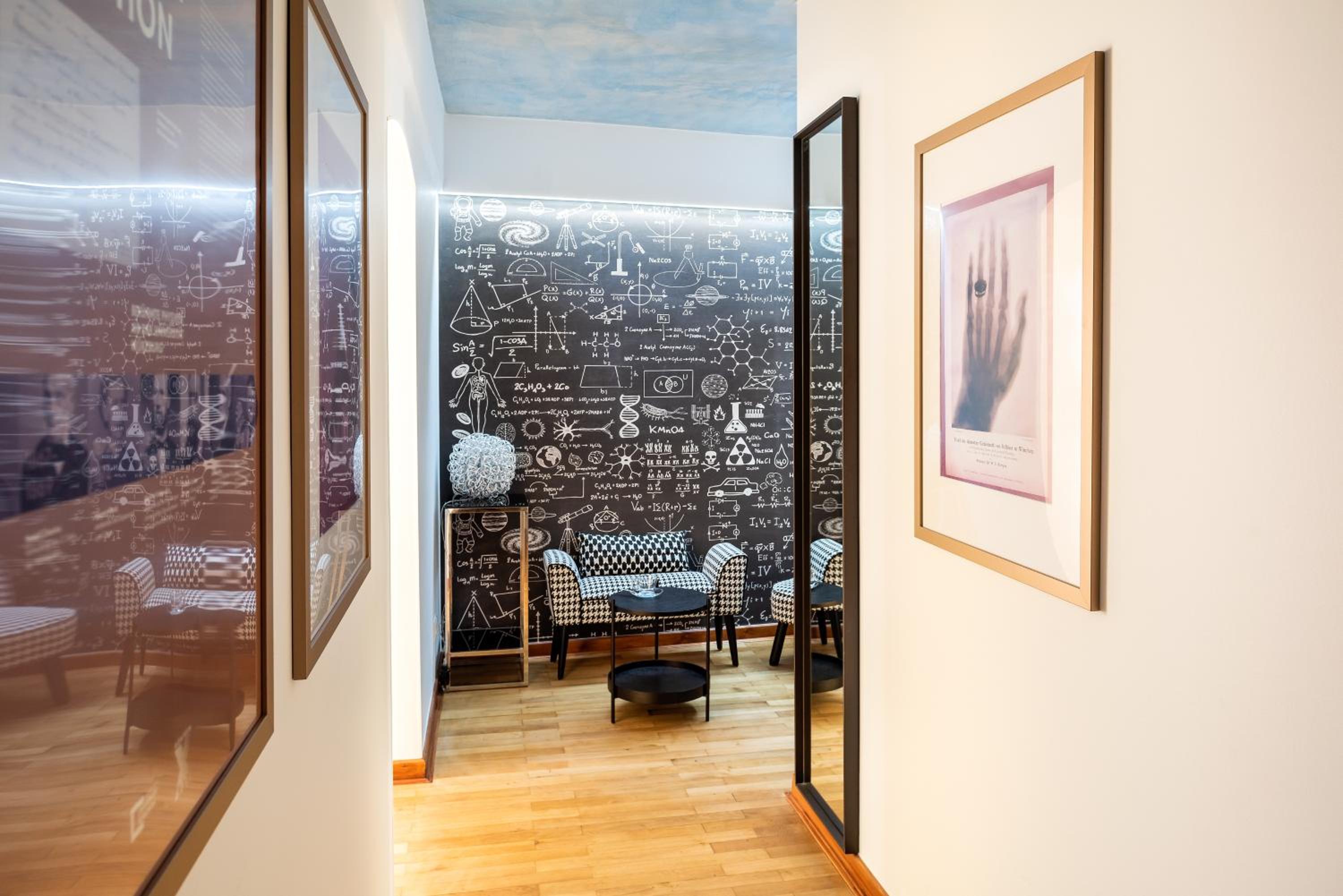 Family Room (max. 4 Adults)