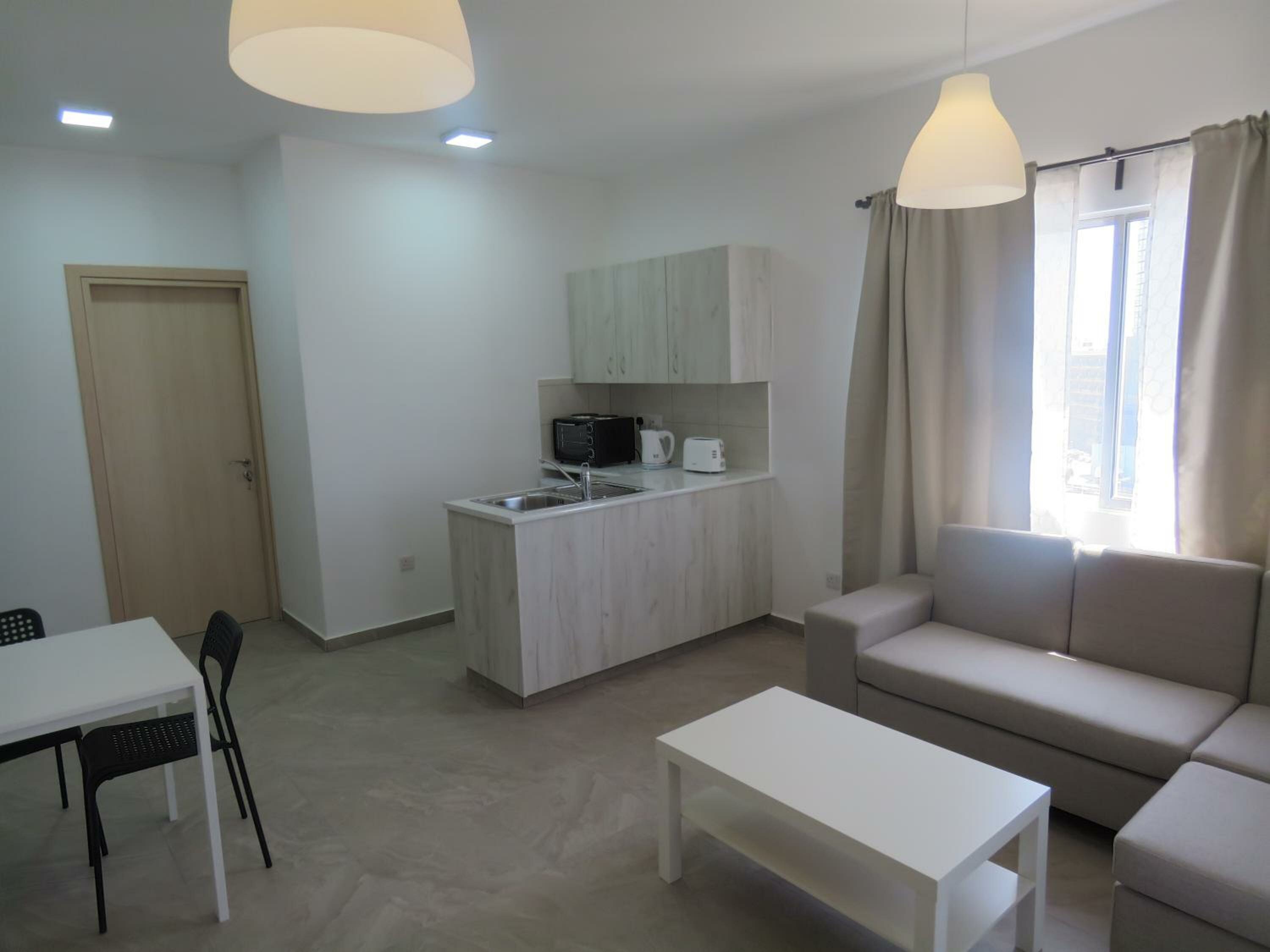 Superior One-Bedroom Apartment