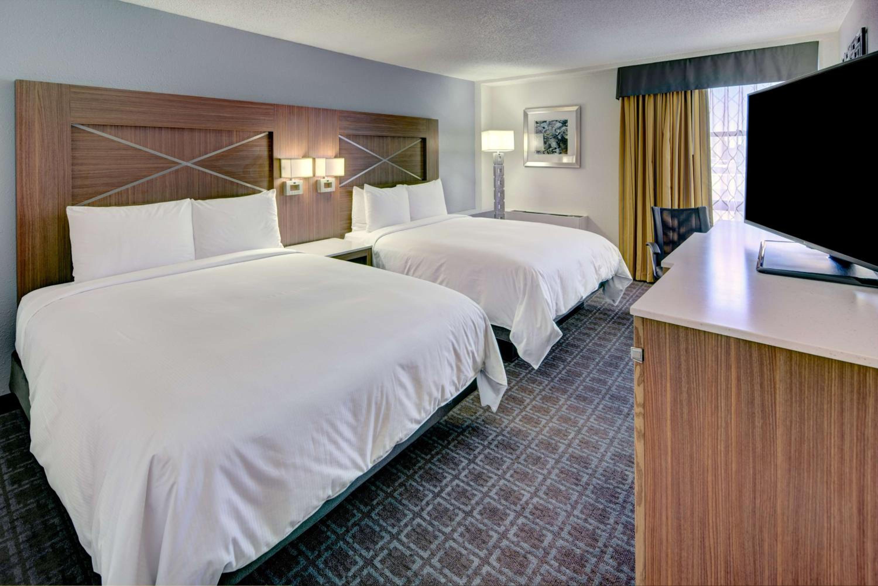 Queen Room with Two Queen Beds - Non-Smoking