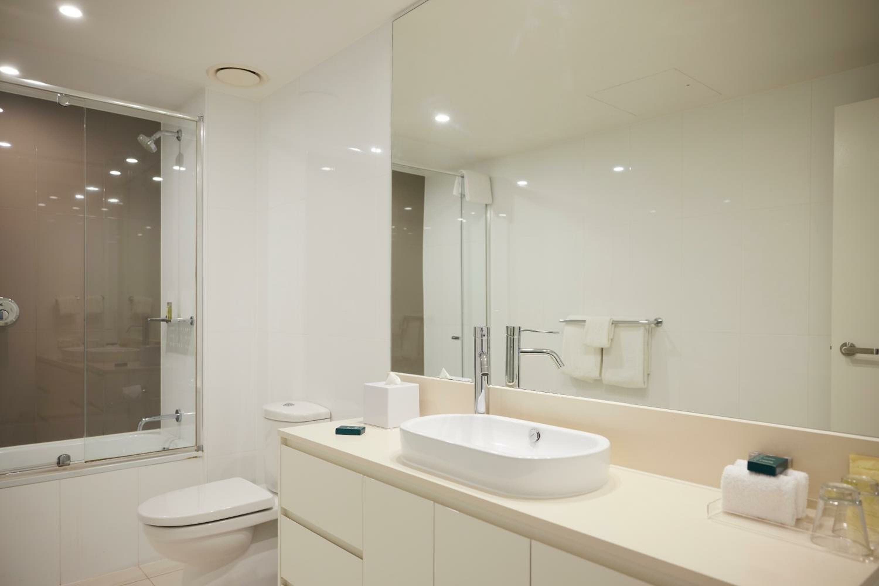 Two-Bedroom Residence Room with City View