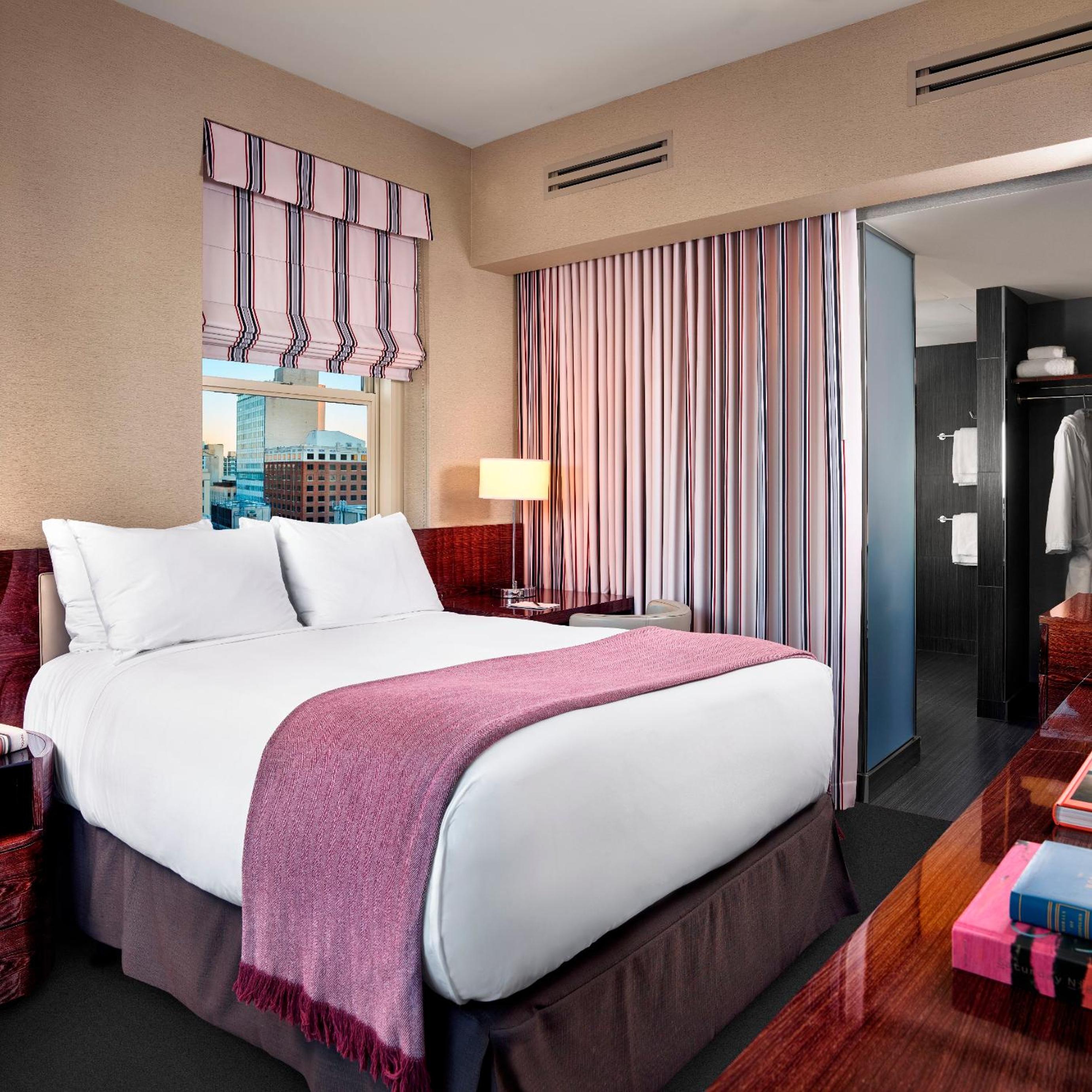 Demi Joule Double Room