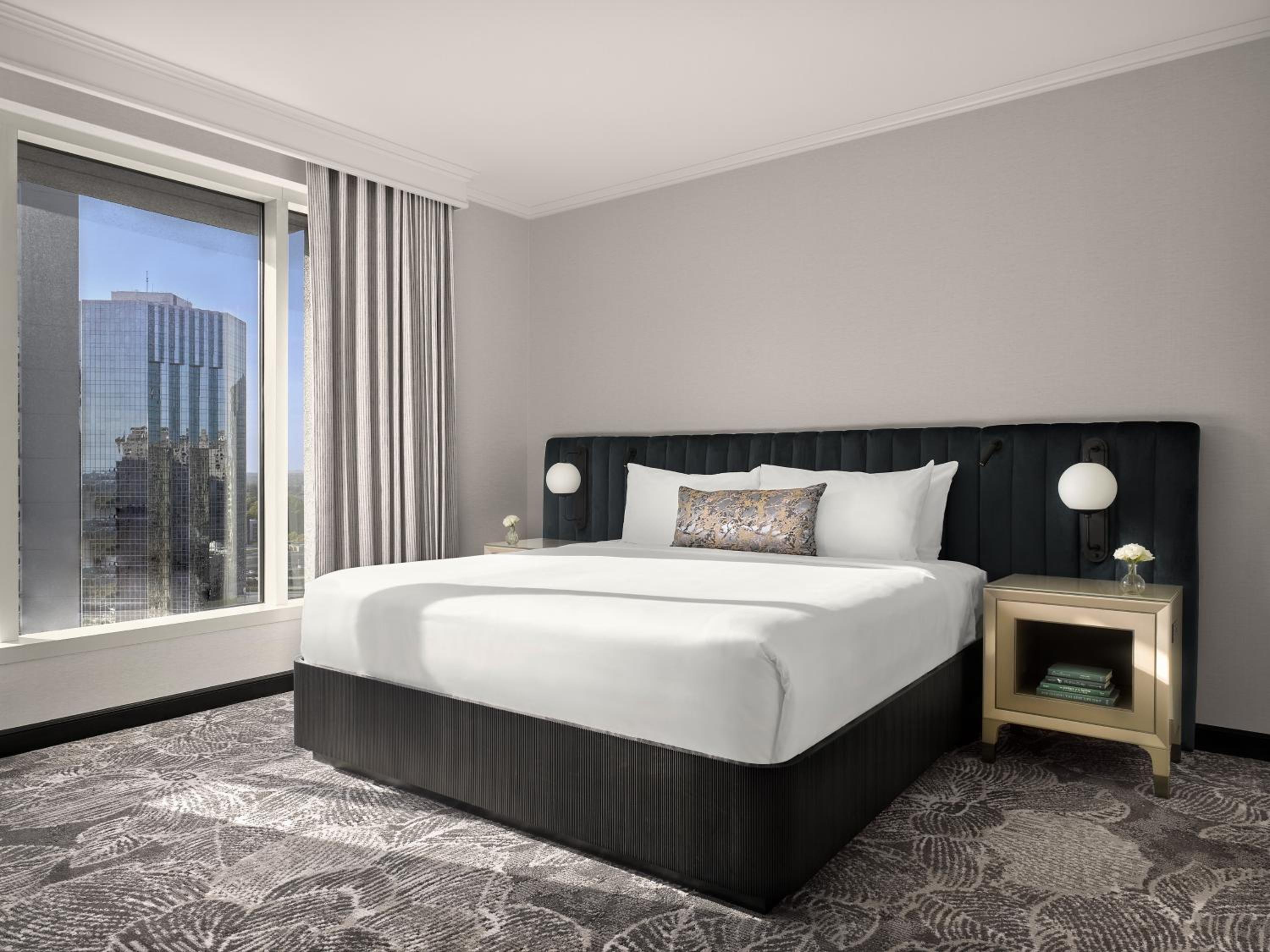 Premium King Room with City View - High Floor