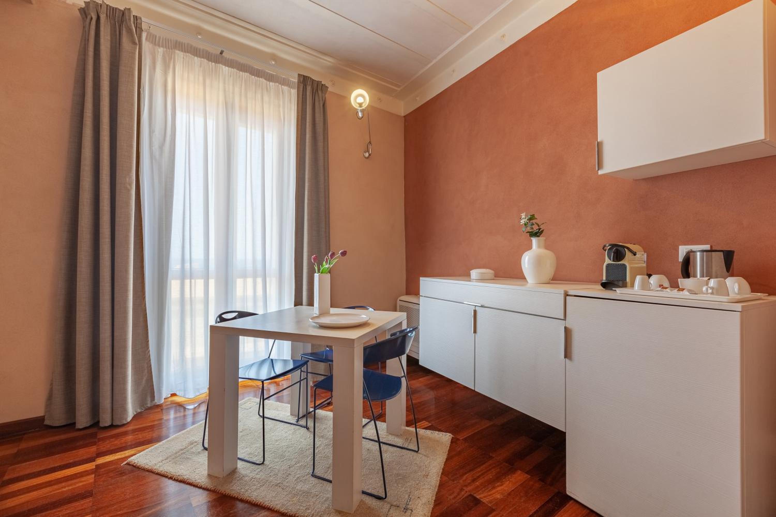 Studio with Sea View (2 Adults)