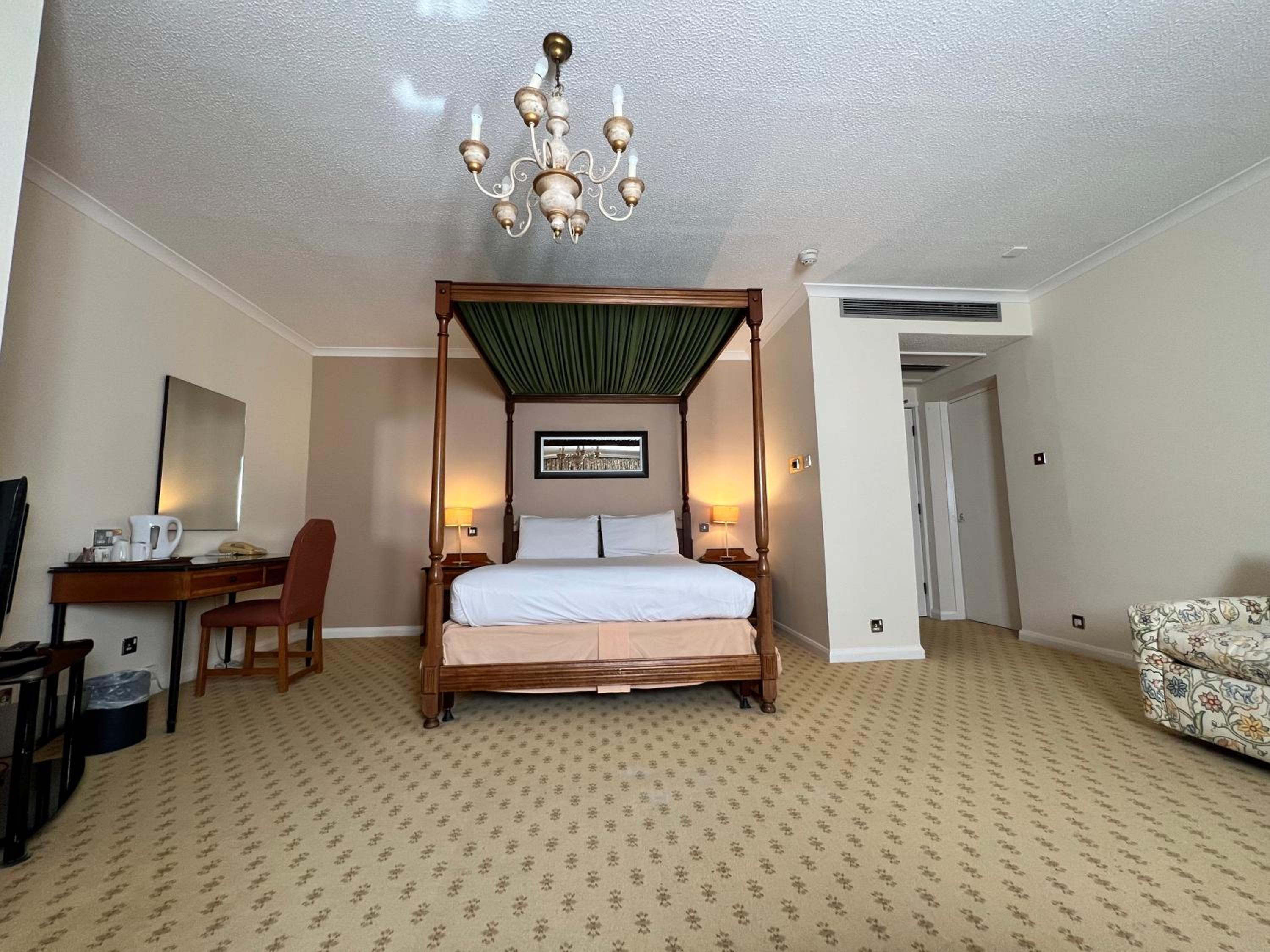 Double Room with Four Poster Bed