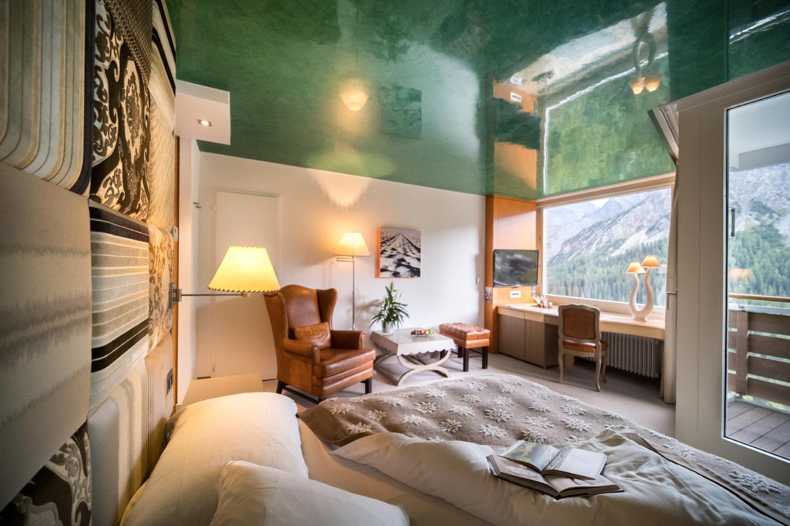 Deluxe Single Room South Facing