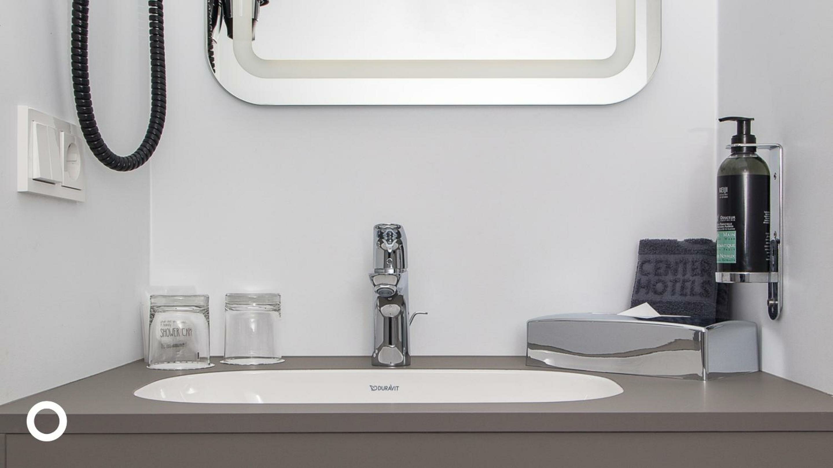 Deluxe Double/Twin with Spa Access