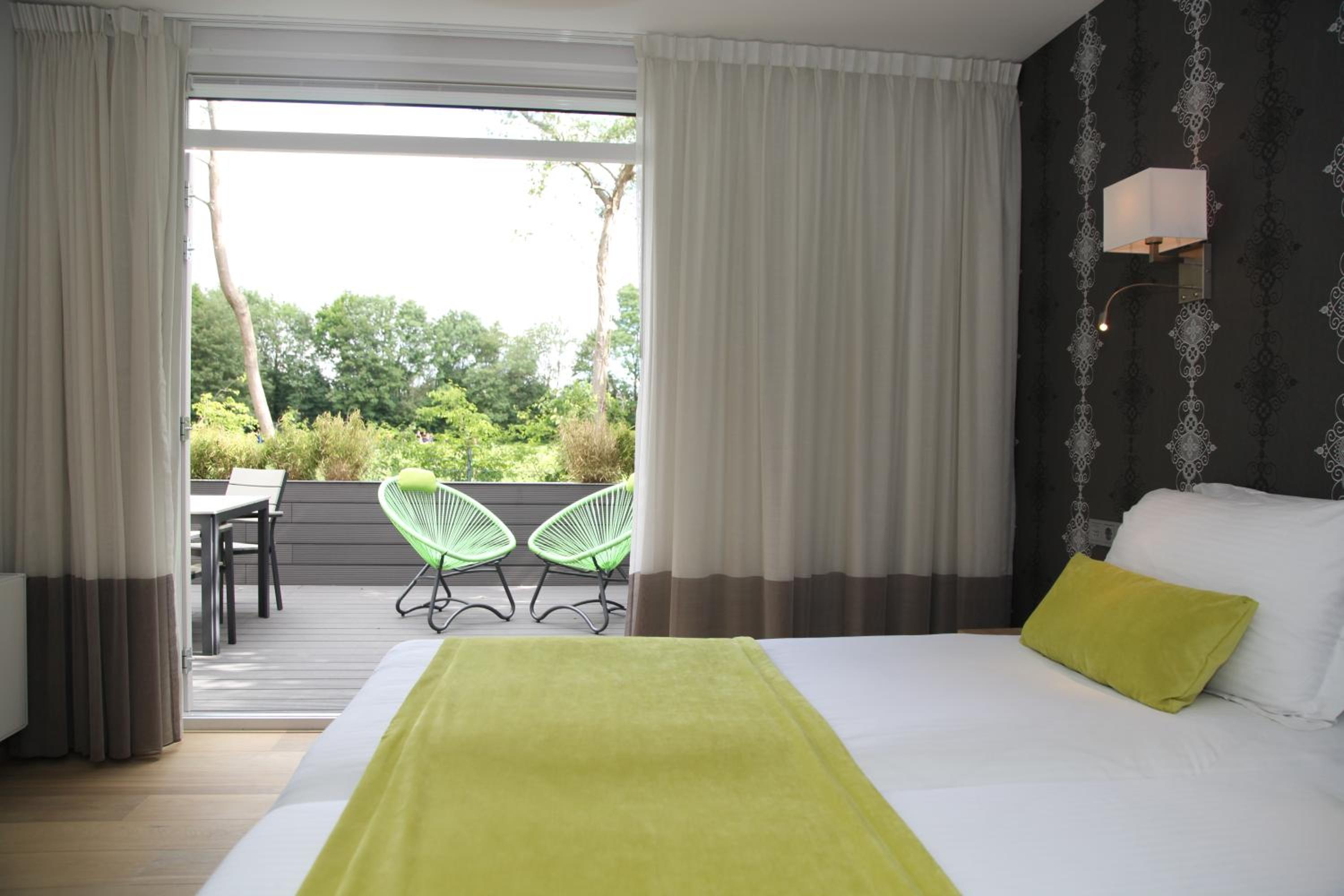 Twin Room with Terrace