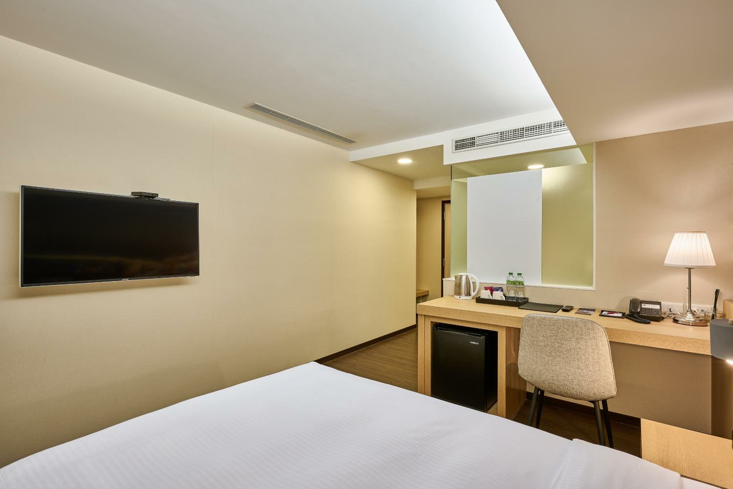 Standard Double Room - No Window
