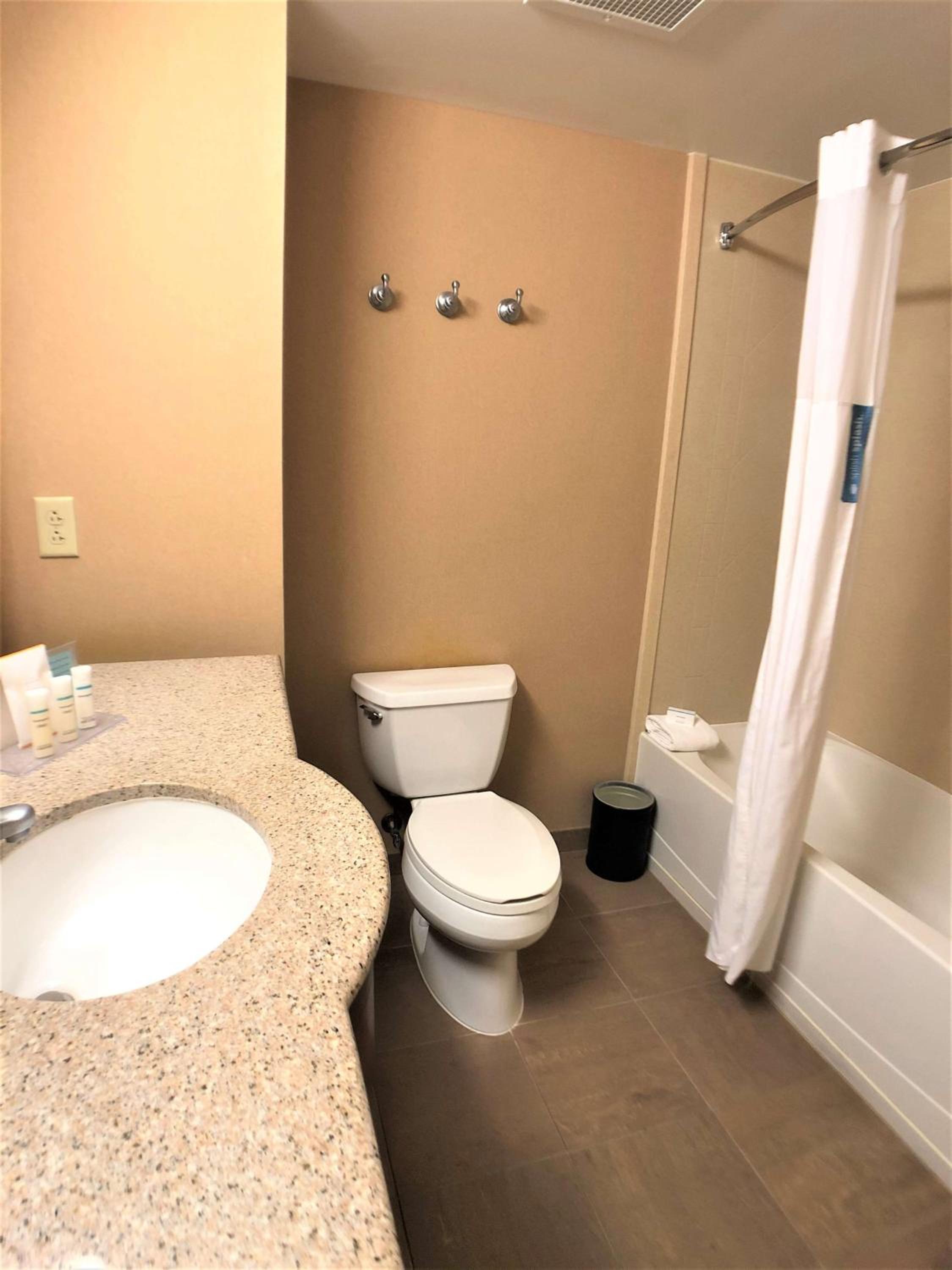 Room with Two Queen Beds - Non-Smoking