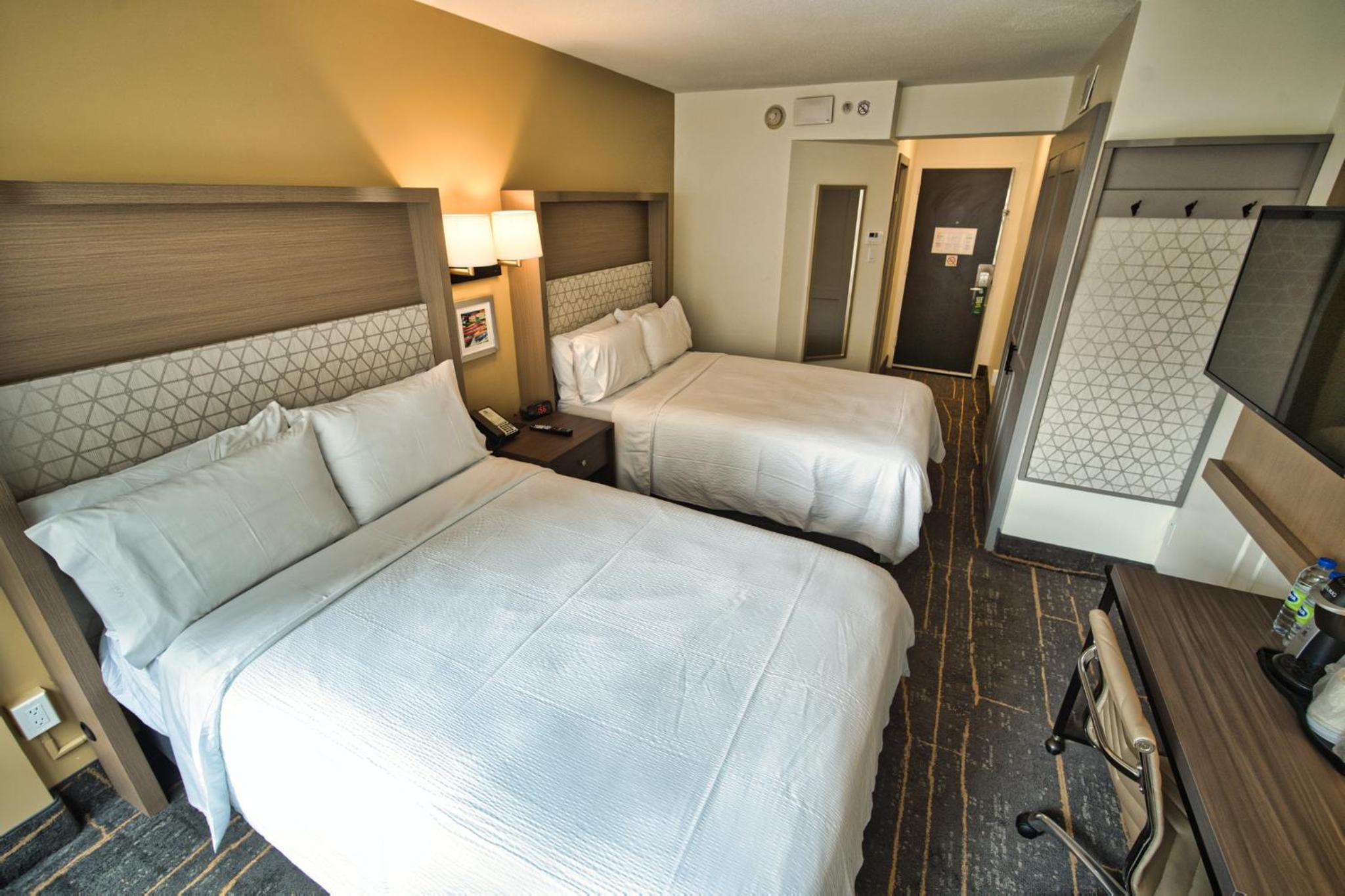 Standard Double Room with Two Double Beds