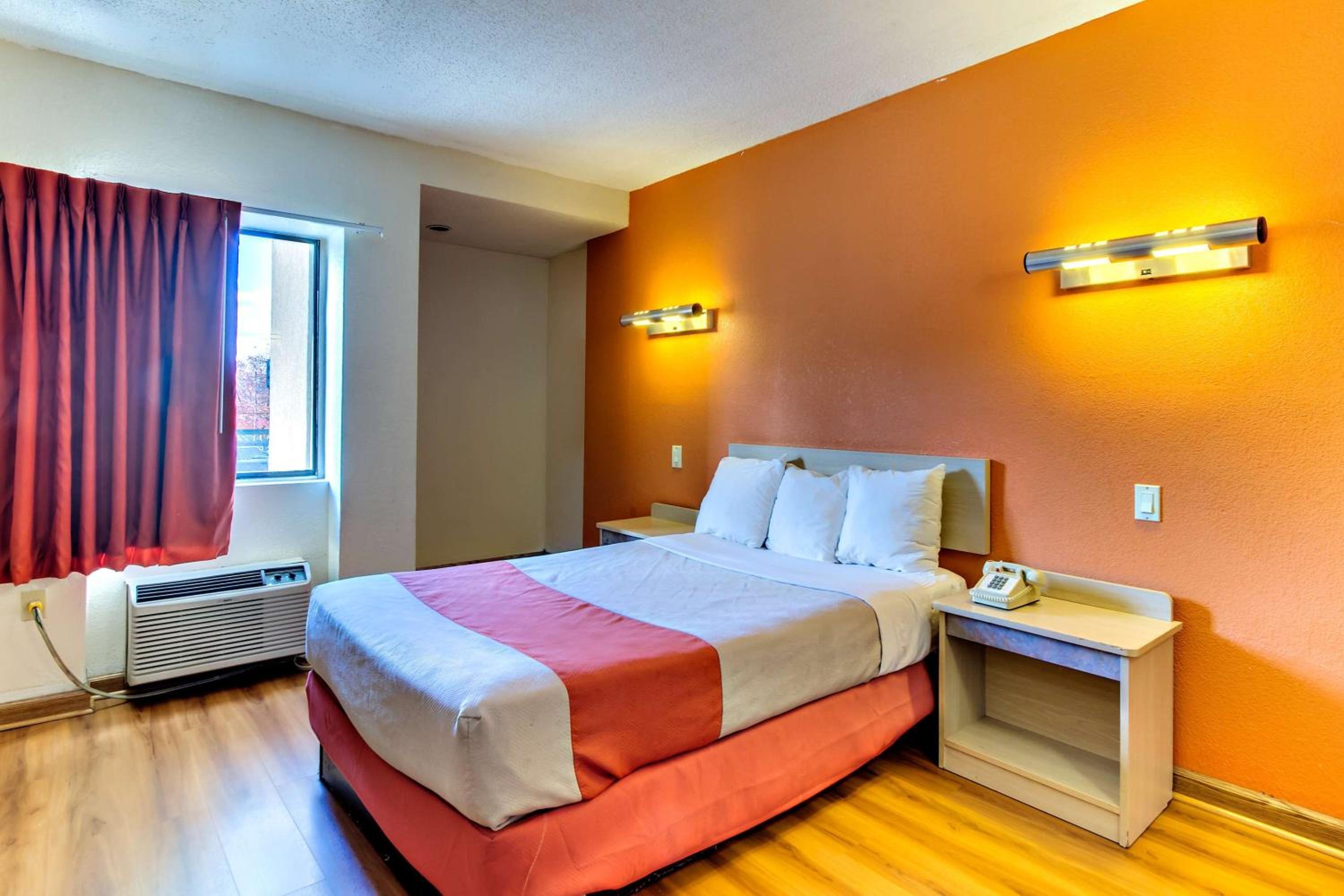 Double Room - Smoking