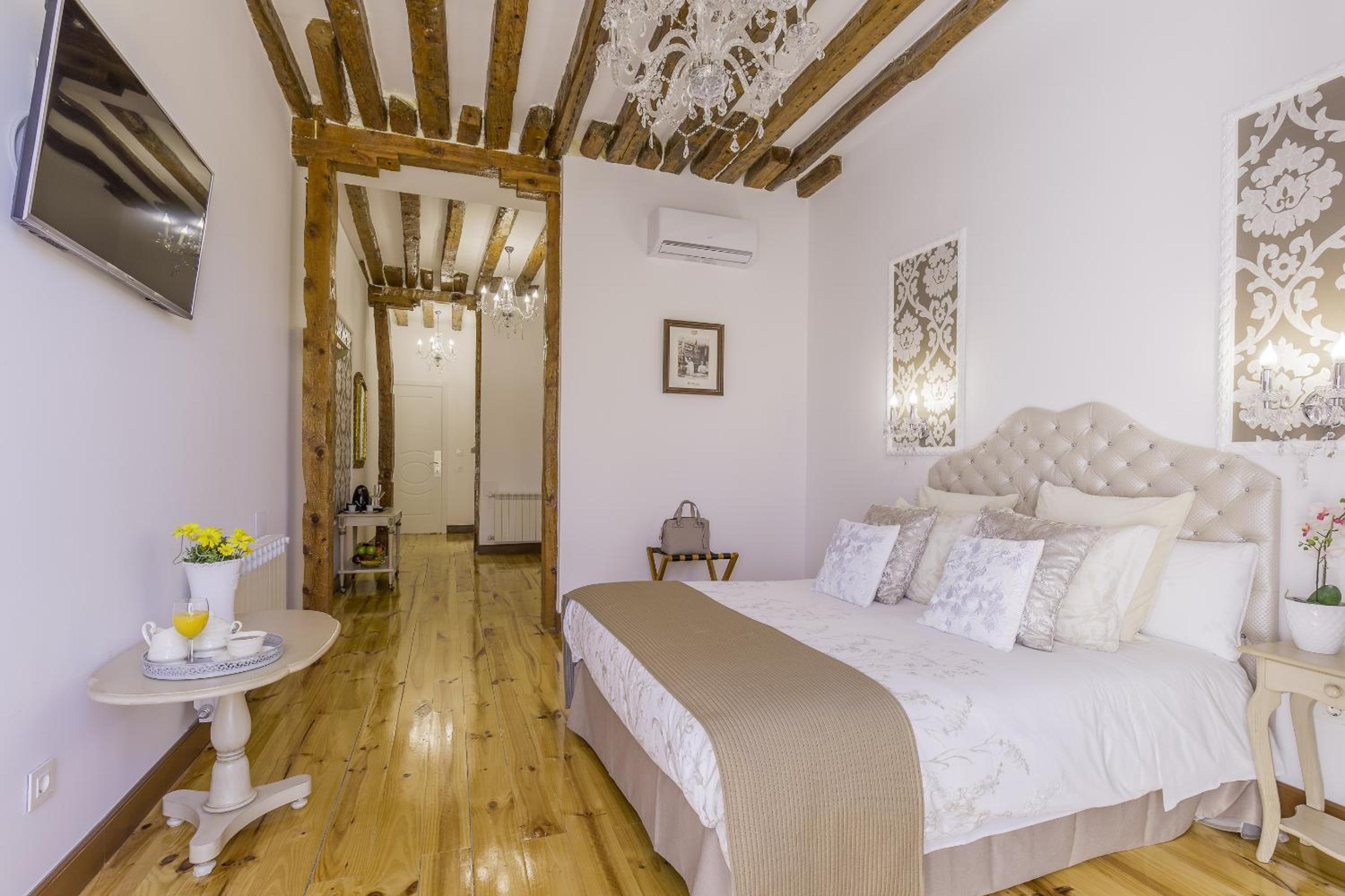 Double Room with View