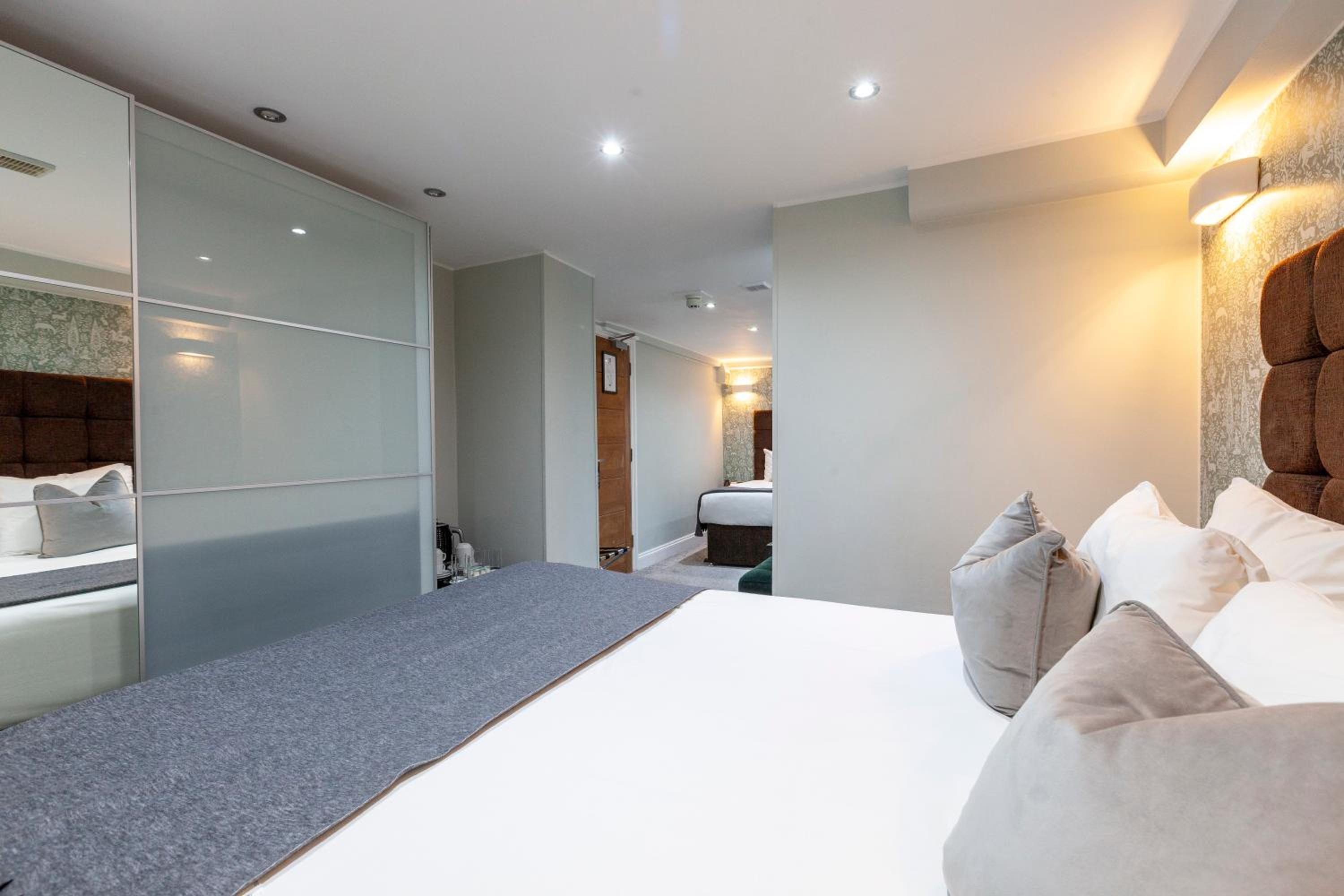 Quadruple Room with Shower