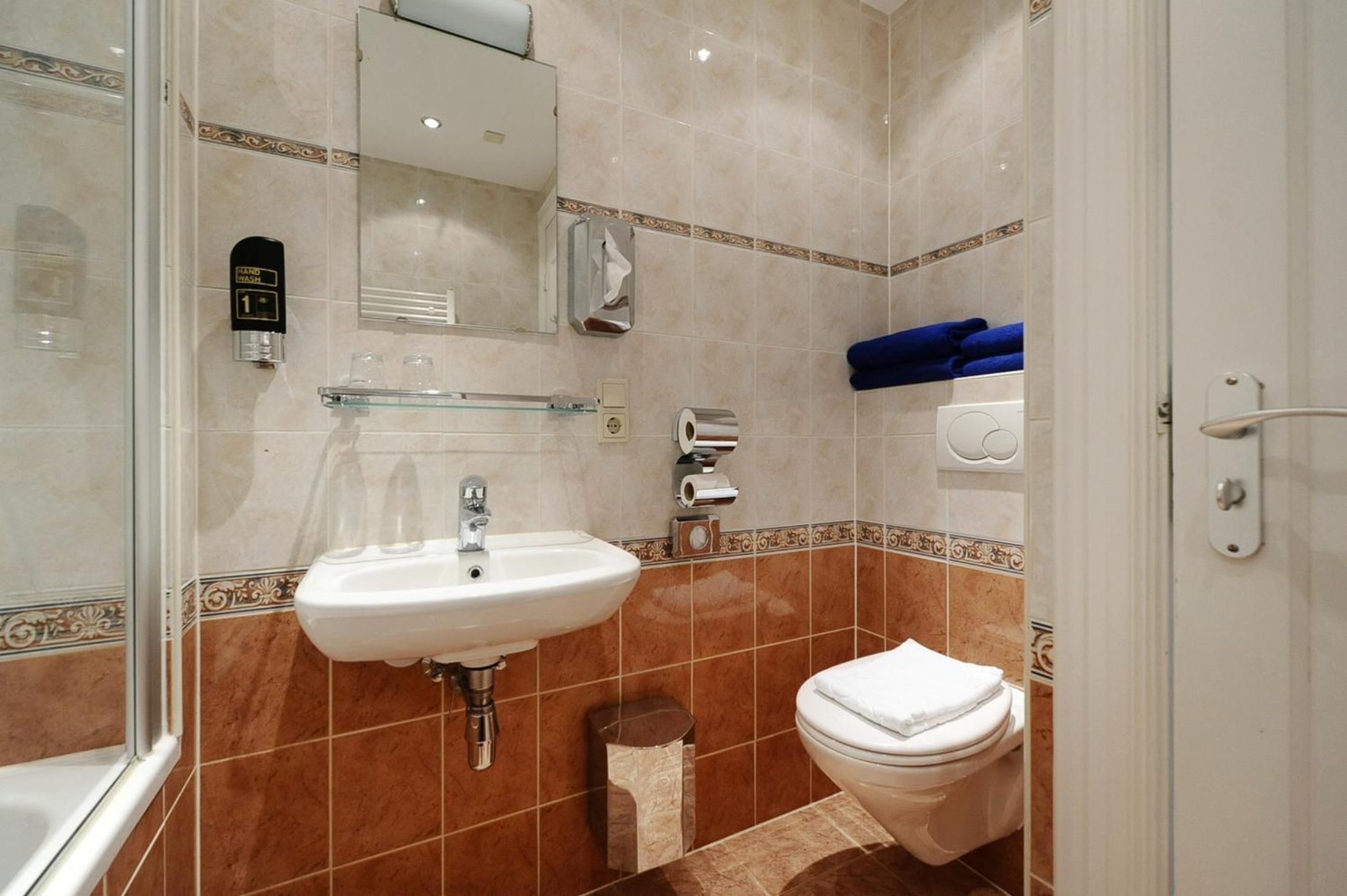 Double Room with Bath