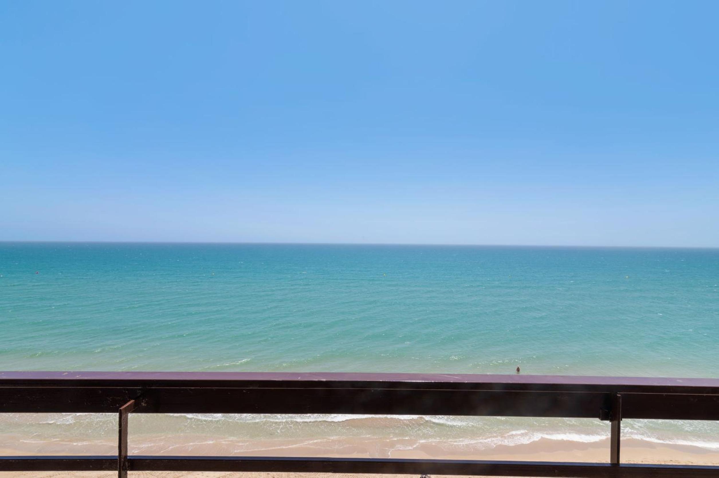 Deluxe Double or Twin Room with Sea View