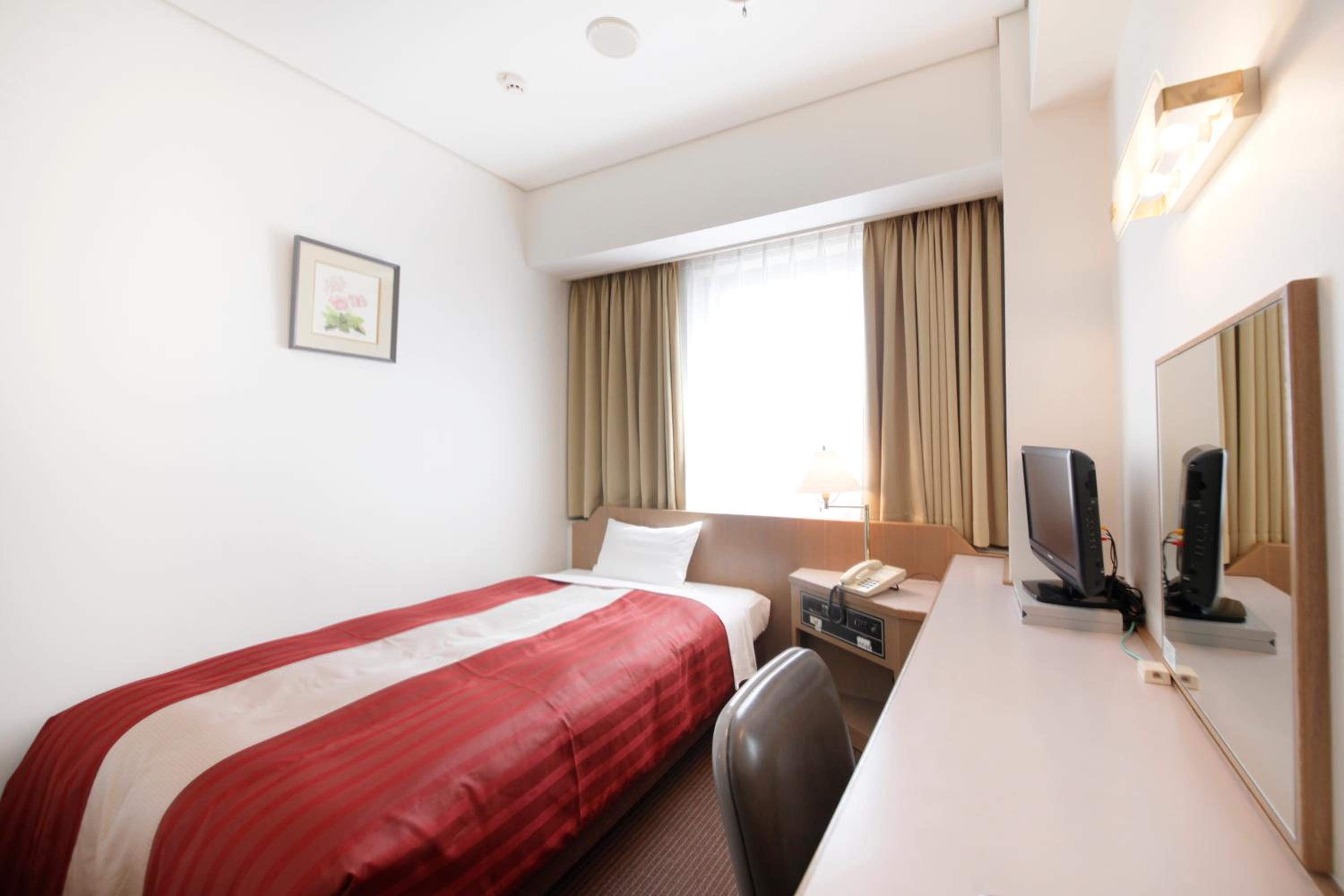 Superior Single Room - Non-Smoking