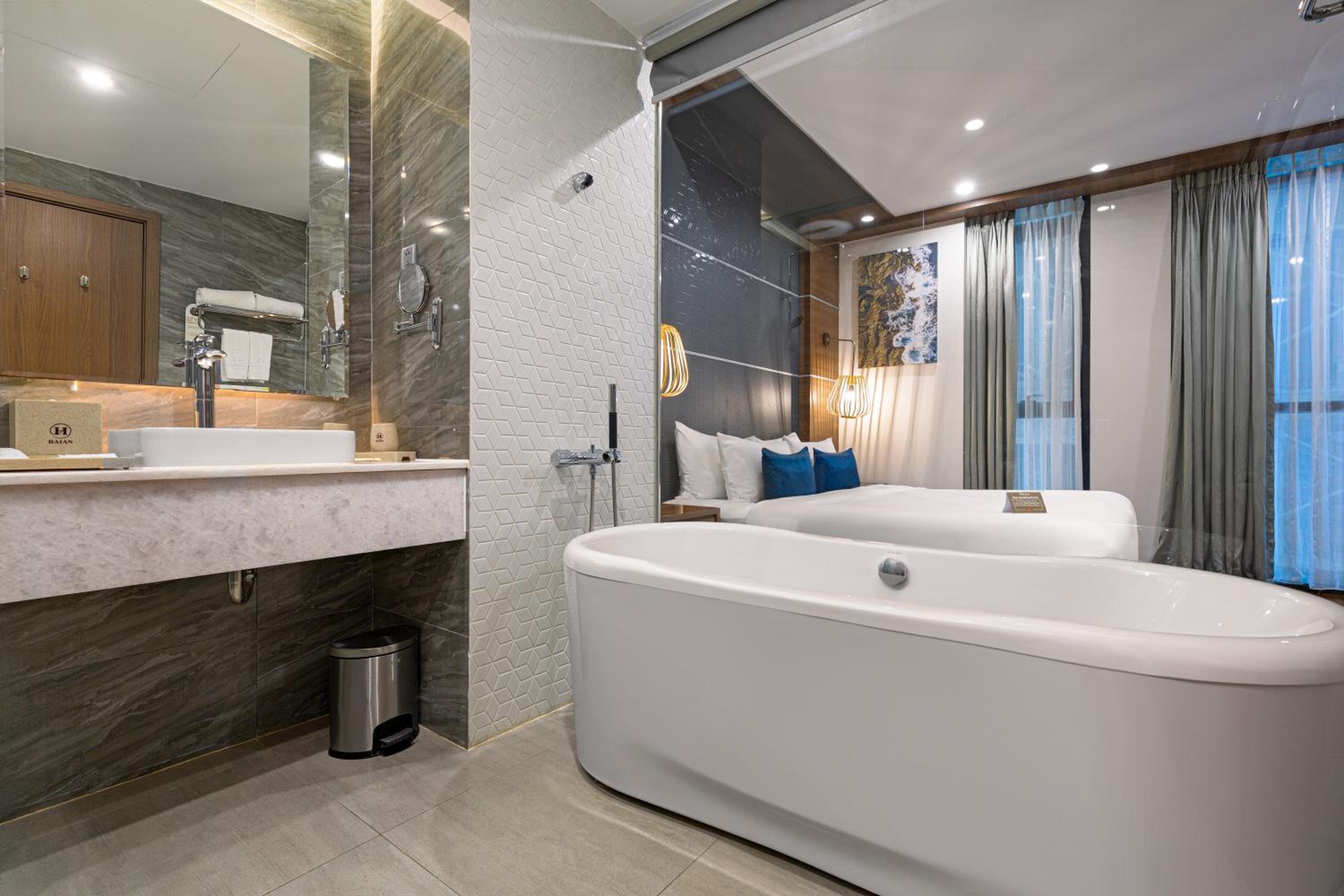 Standard Double Room No view - Afternoon Tea Included