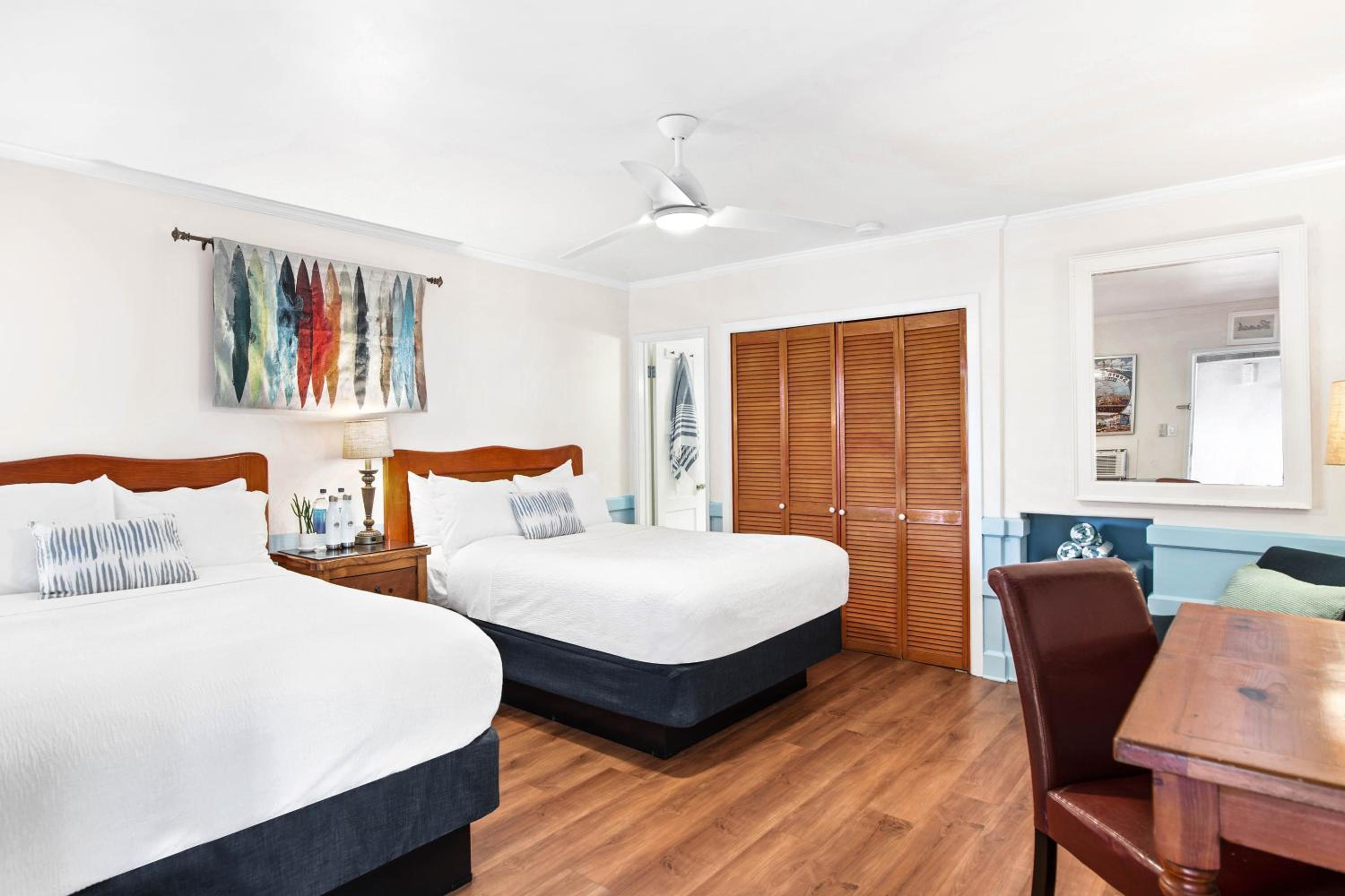 Classic Quadruple Room