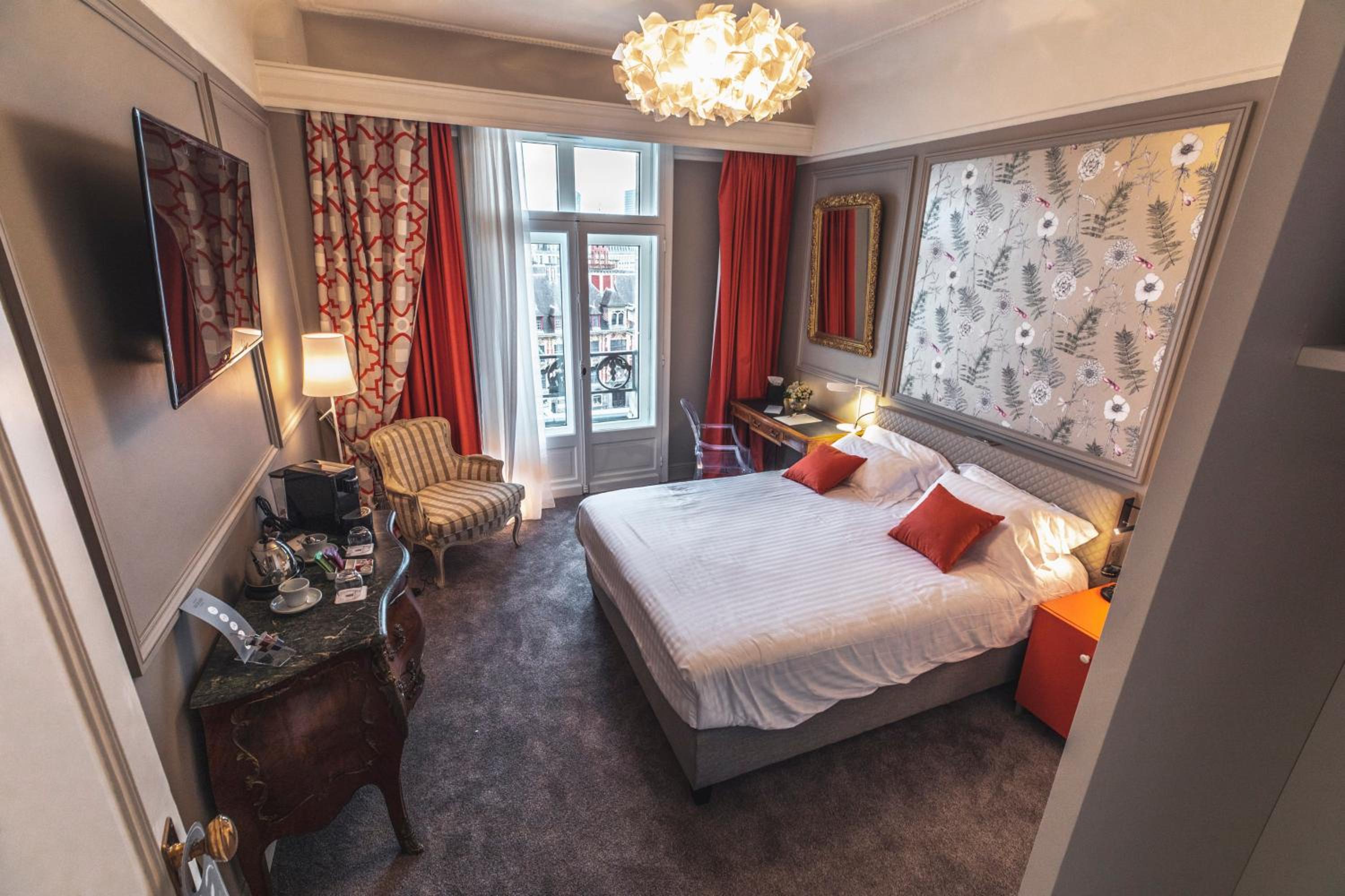 Prestige Room - Grand Place view