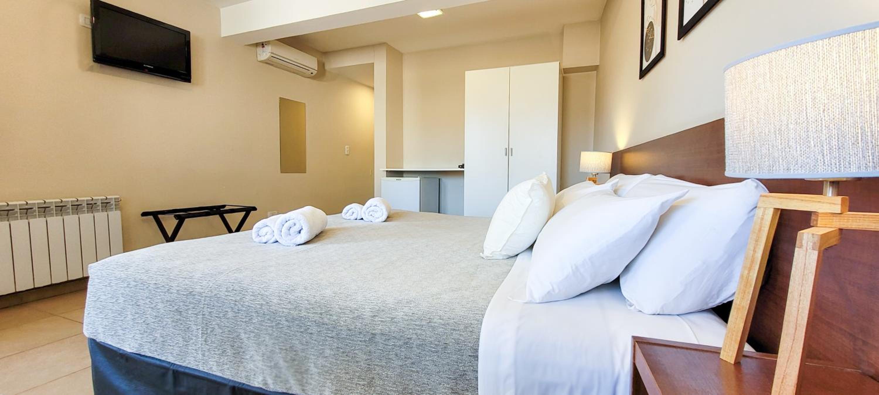 Studio (2 Adults)