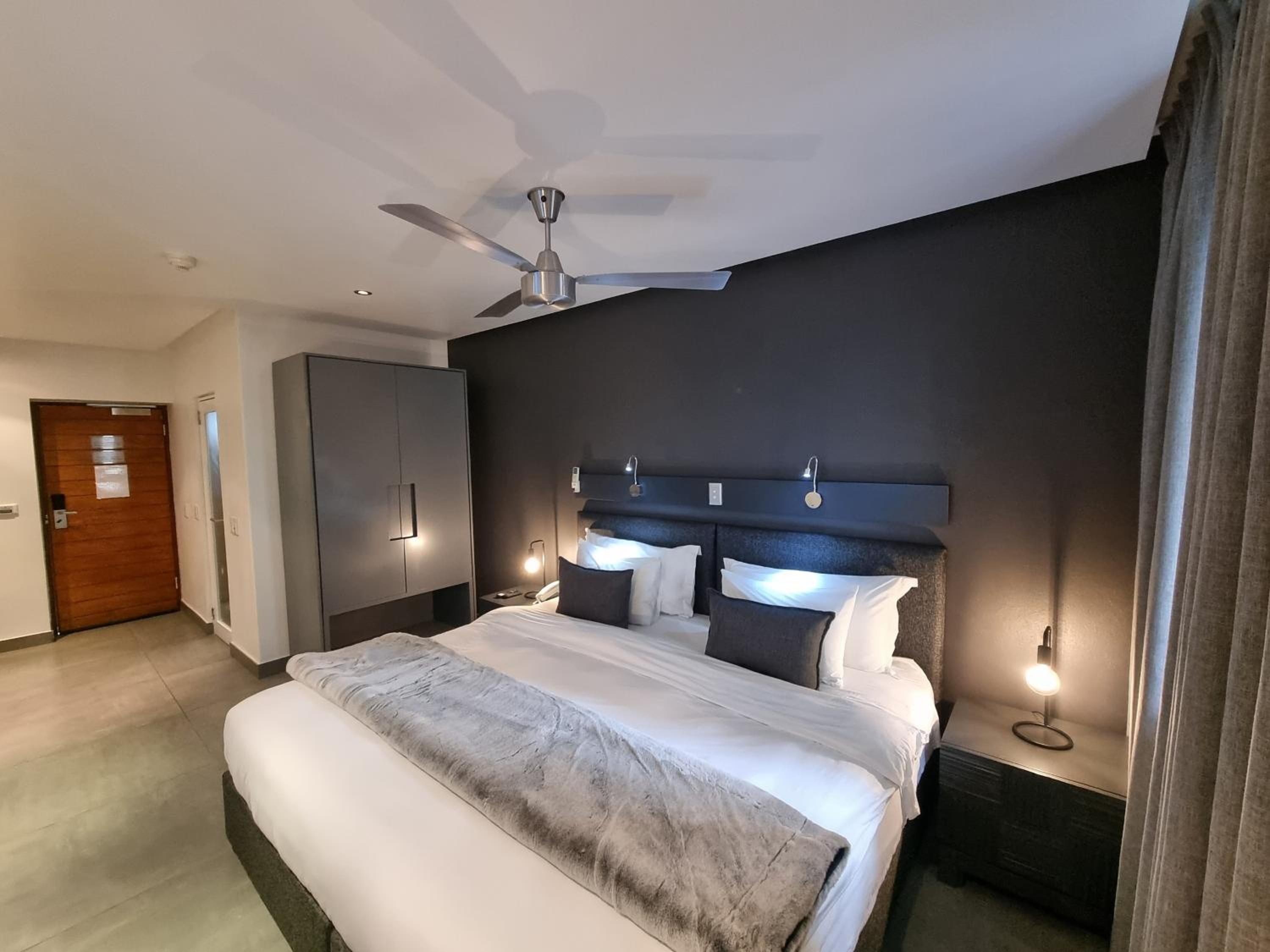 Superior Double Room with Balcony