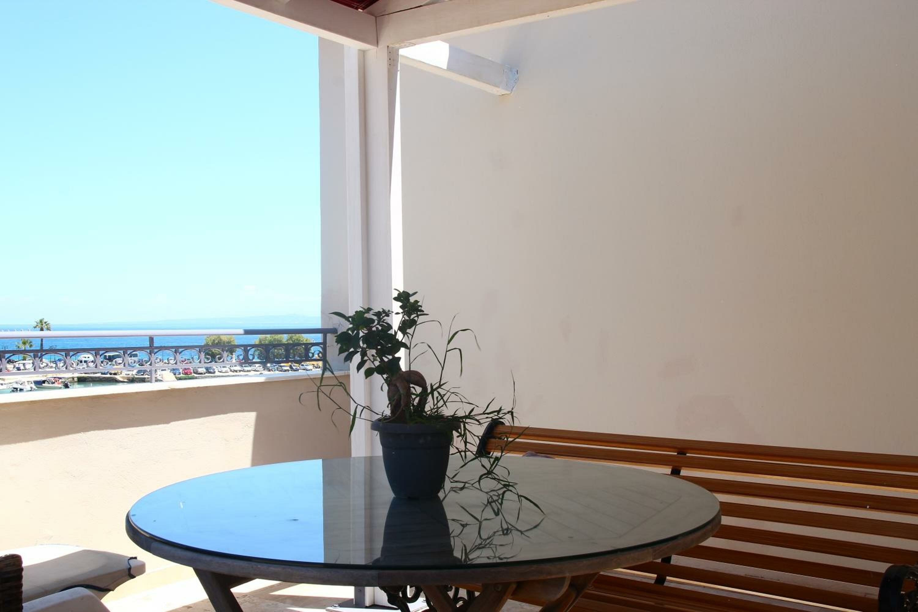  Superior Triple Room with Partial Sea View