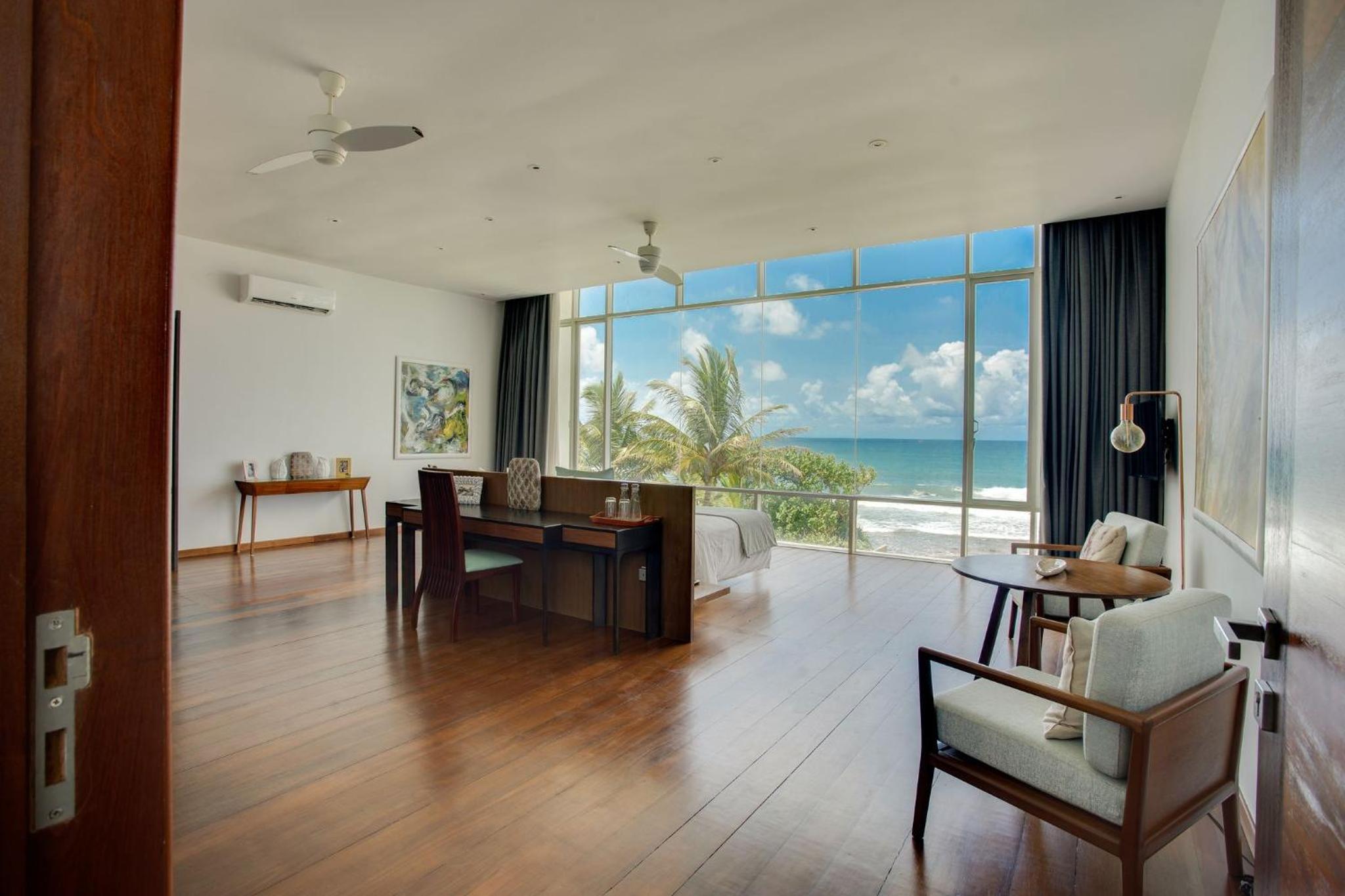 Yanai - Suite Room with Ocean View