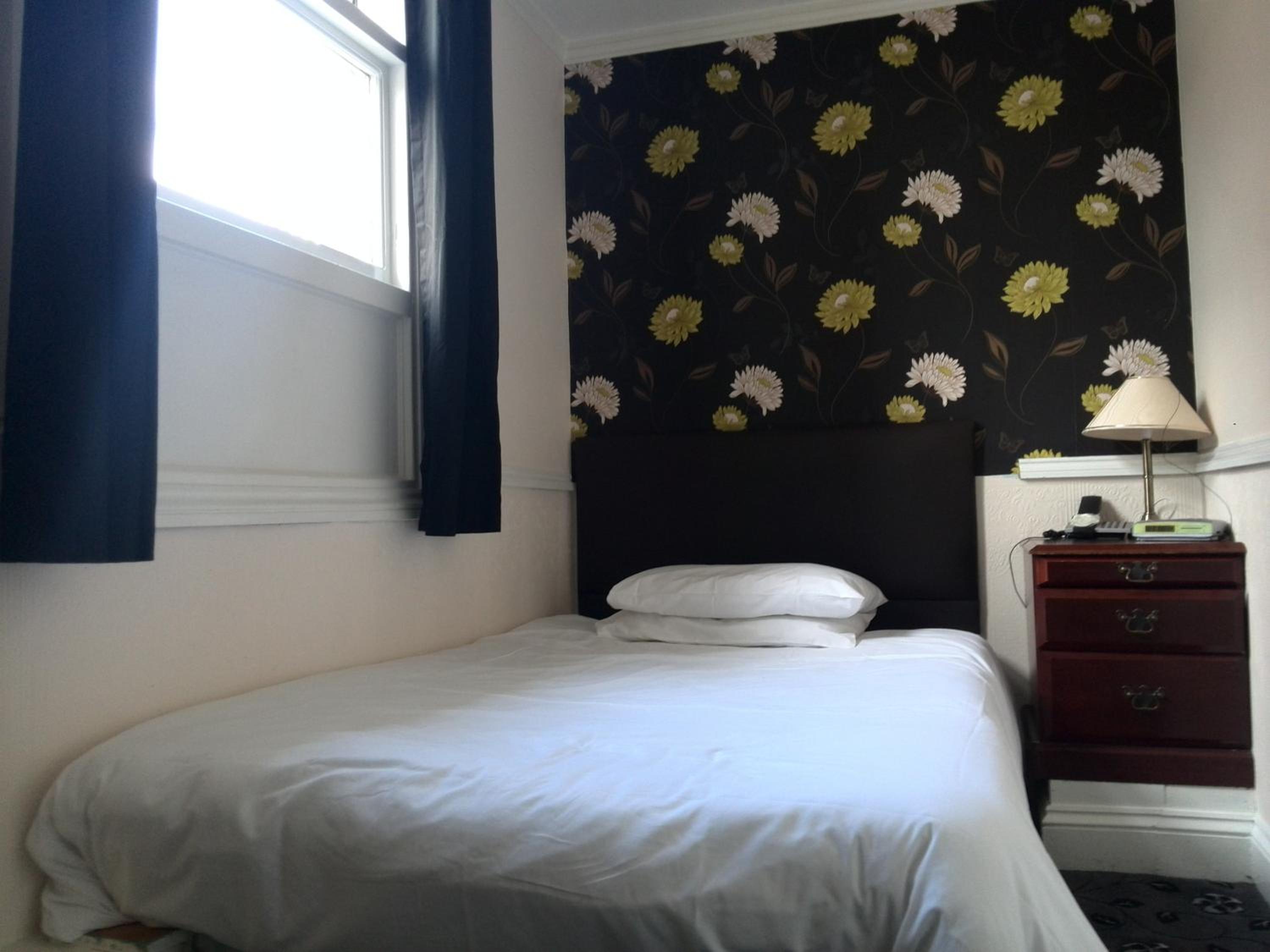 Single Room with Shower