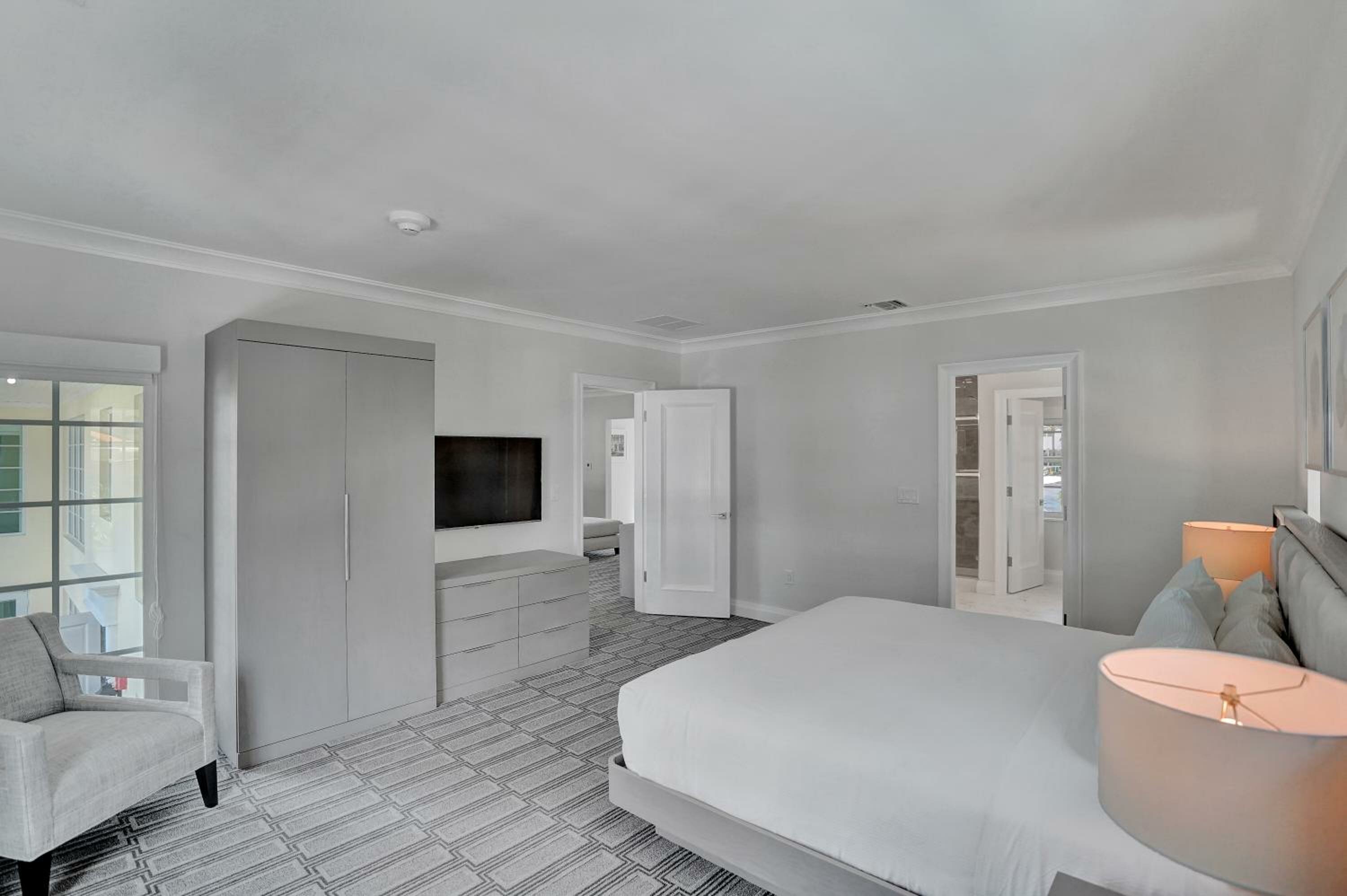 Grand Suite at Birch House Annex